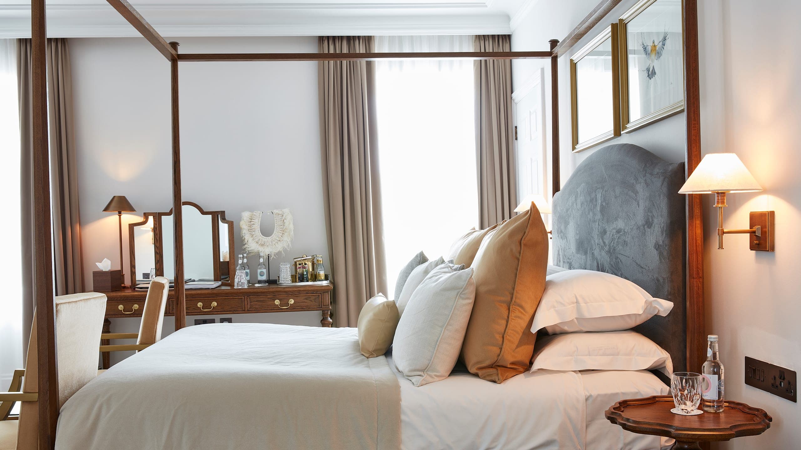 Deluxe Room - Image 16