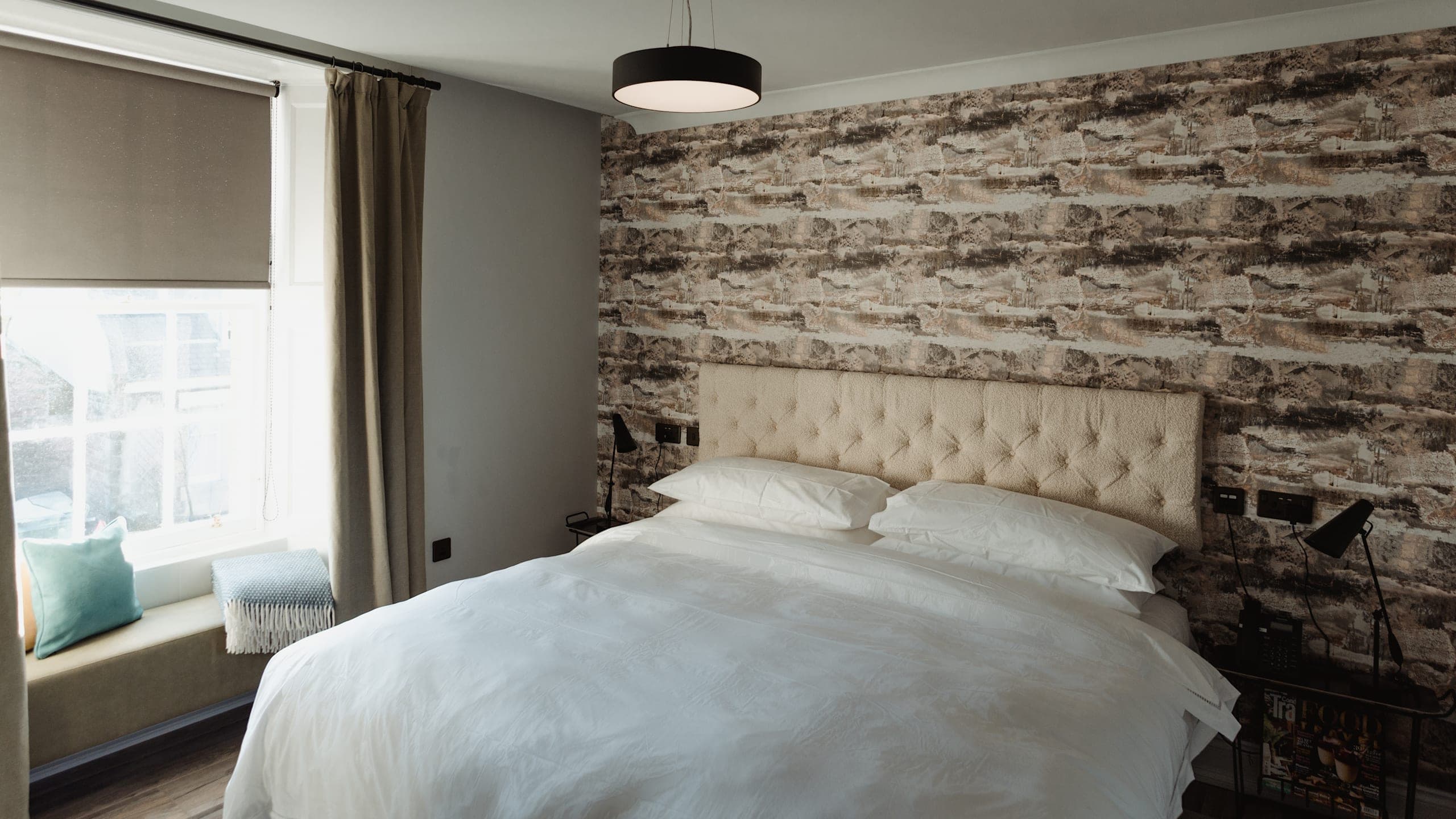 Deluxe Room - Image 1