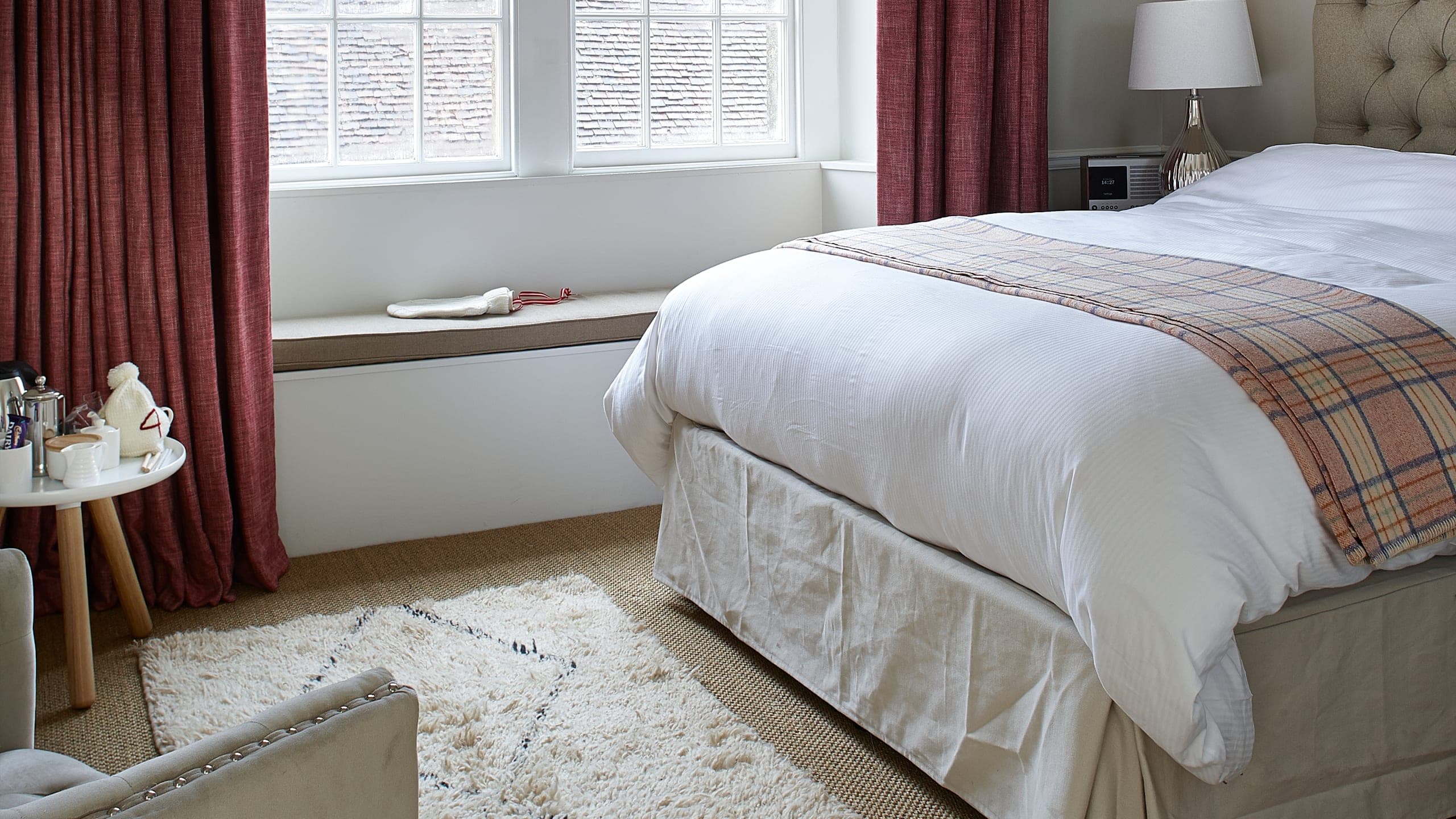 Medium Room - Image 1