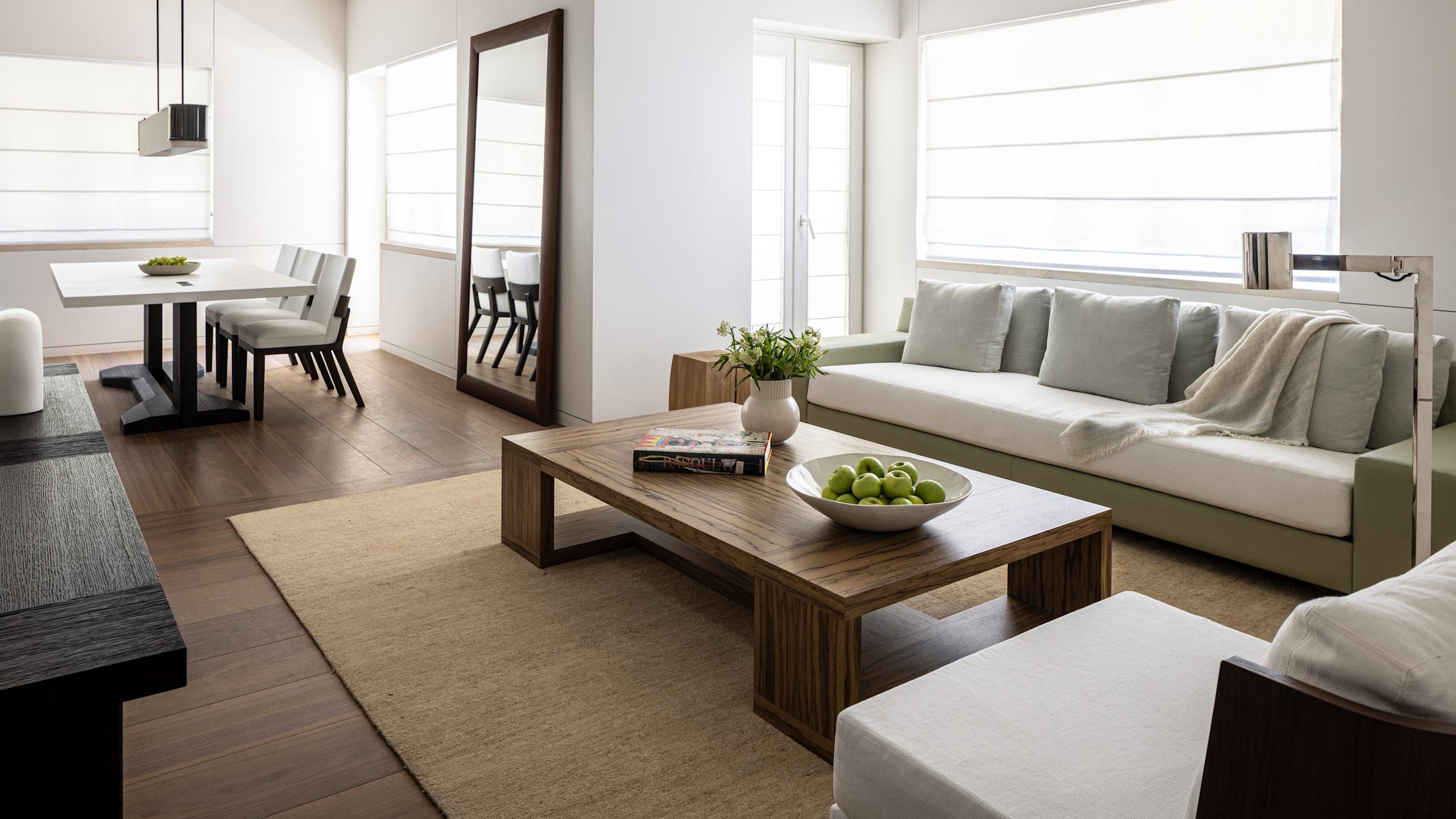 R48 Hotel and Garden - Image 3