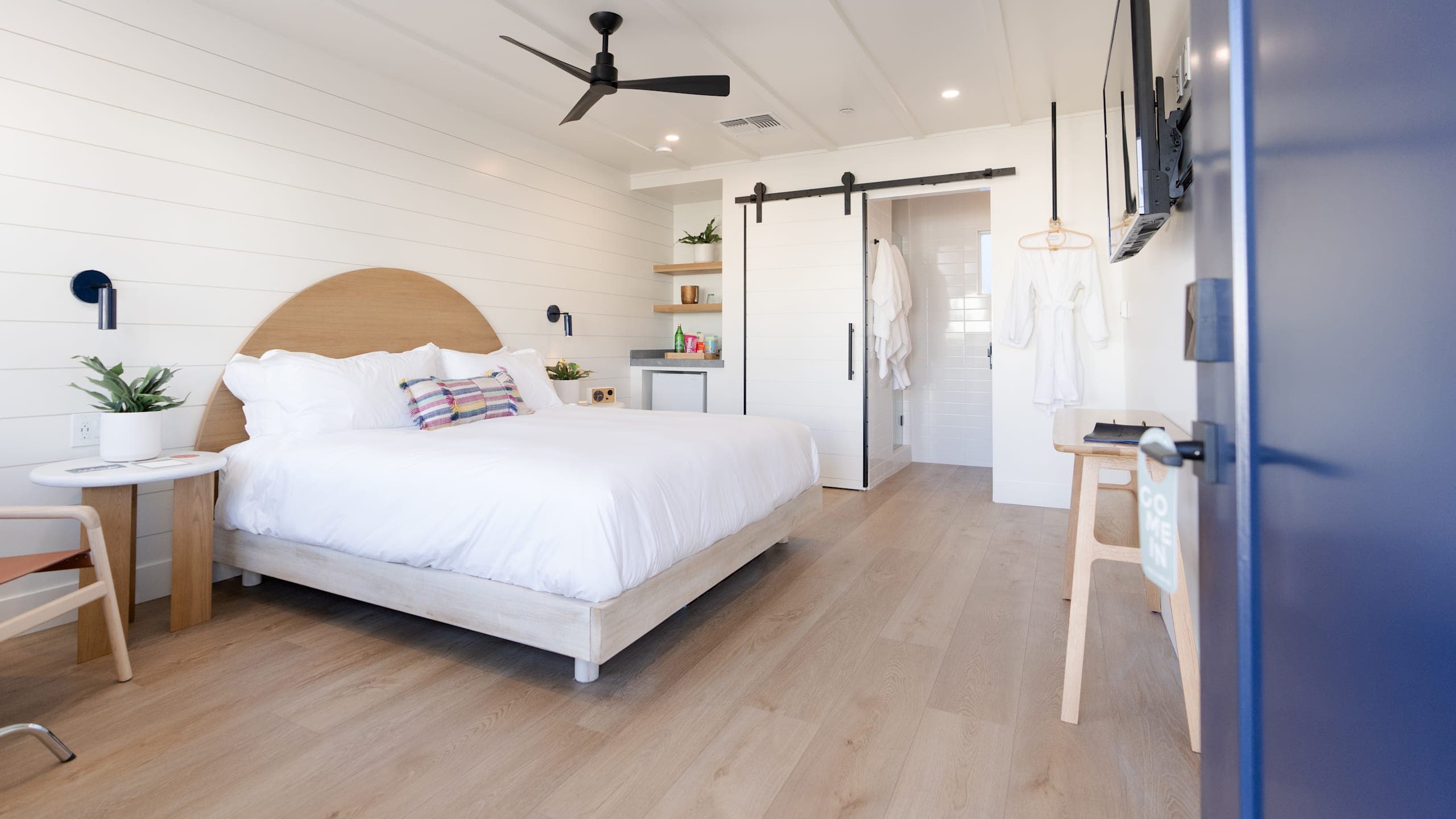 The Pacific Motel - Image 2