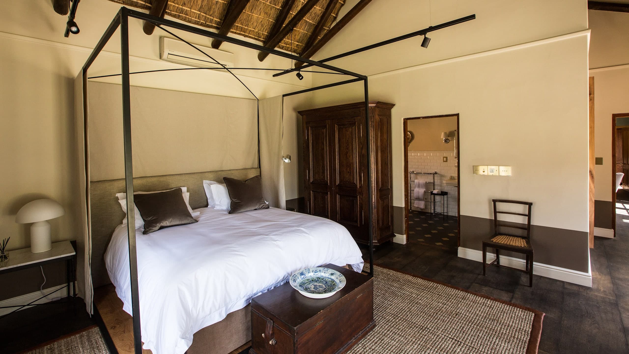 Garden Room - Image 4