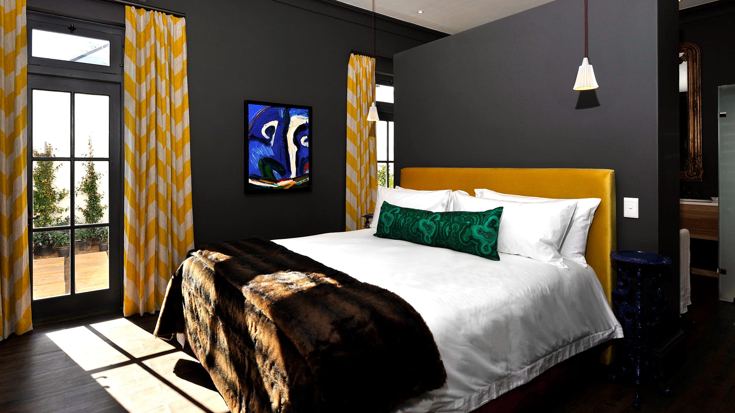 Galerie (2 Bedroom Villa) - Image 2