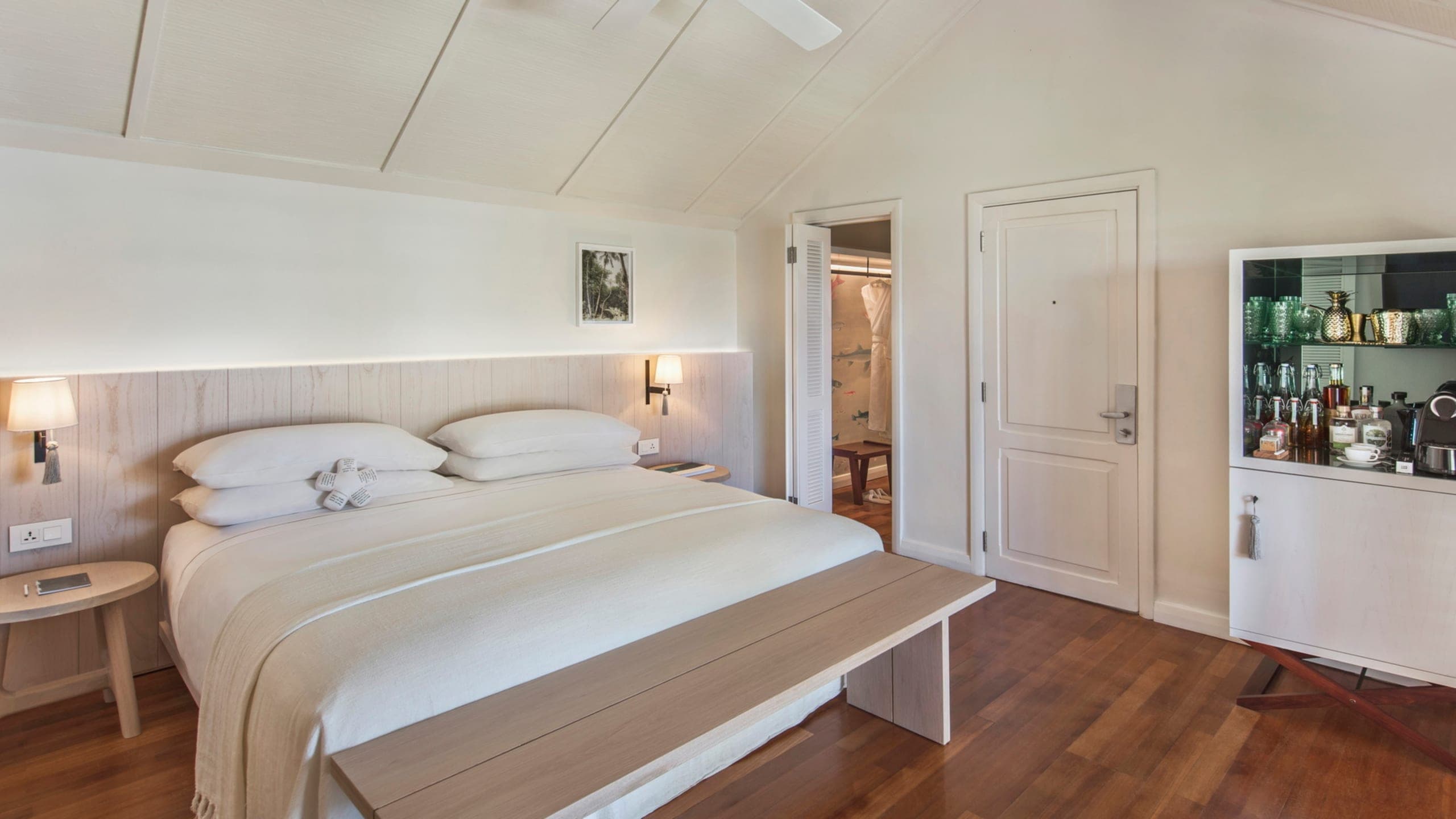 Sunset Junior Suite - Image 2