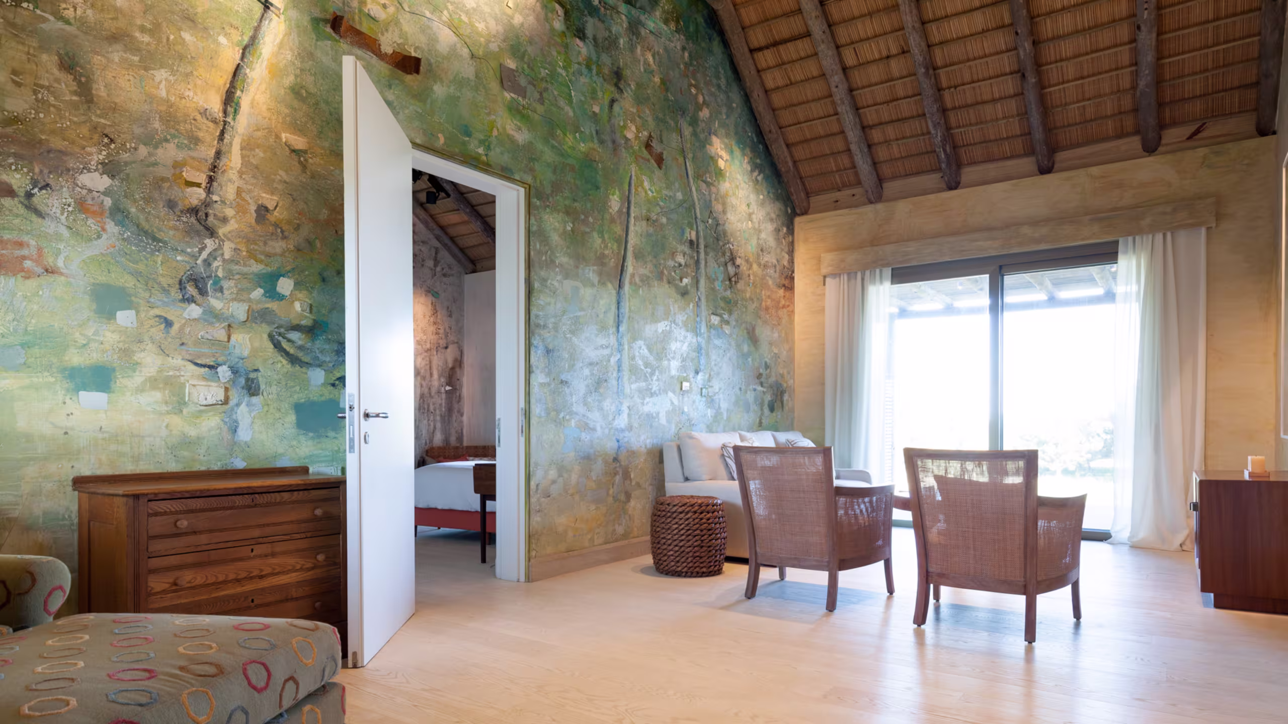 Garden View Suites - Image 6