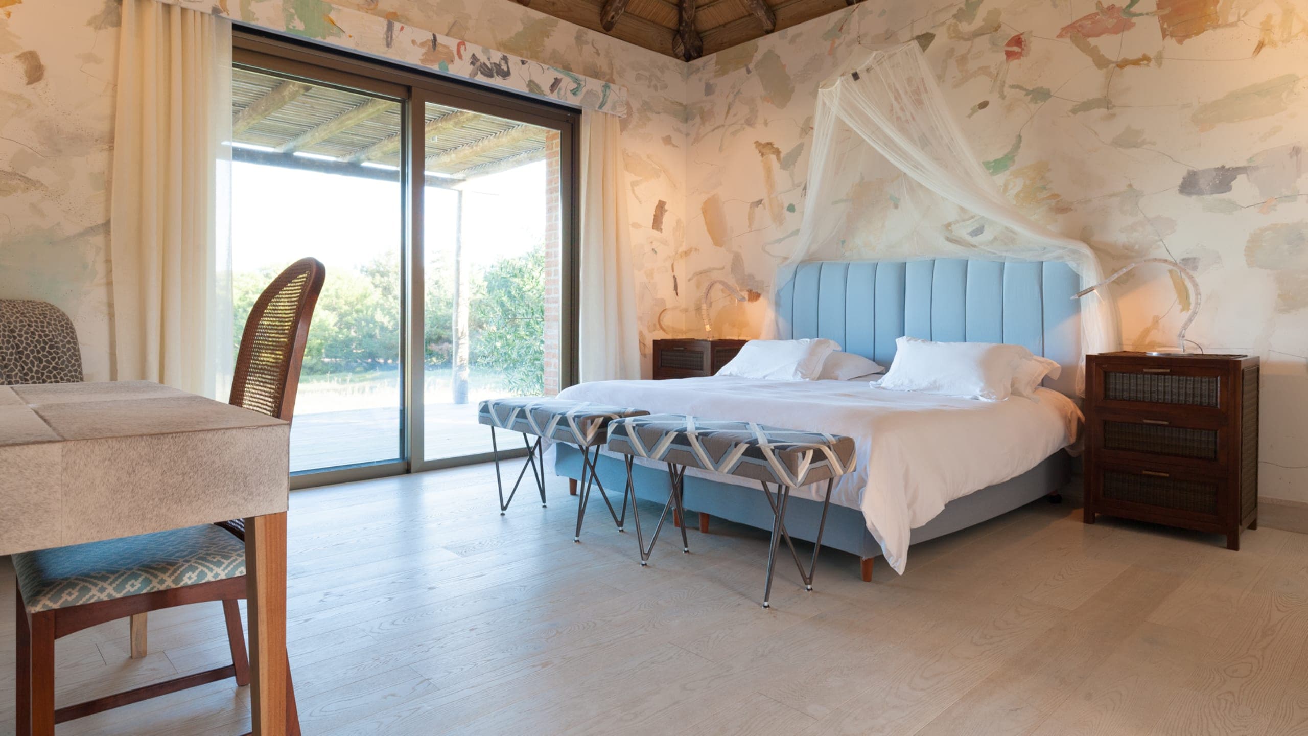 Garden View Suites - Image 4