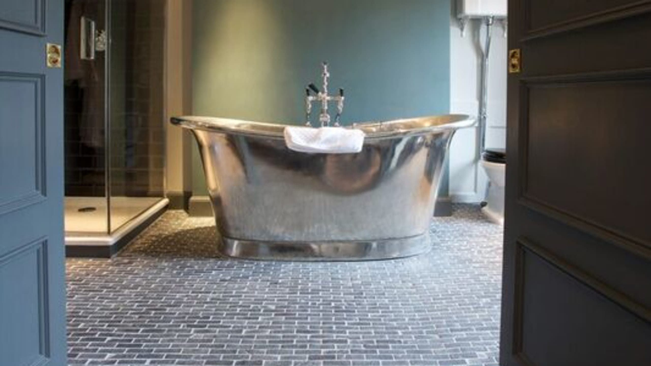 Bigger Boutique - Image 4