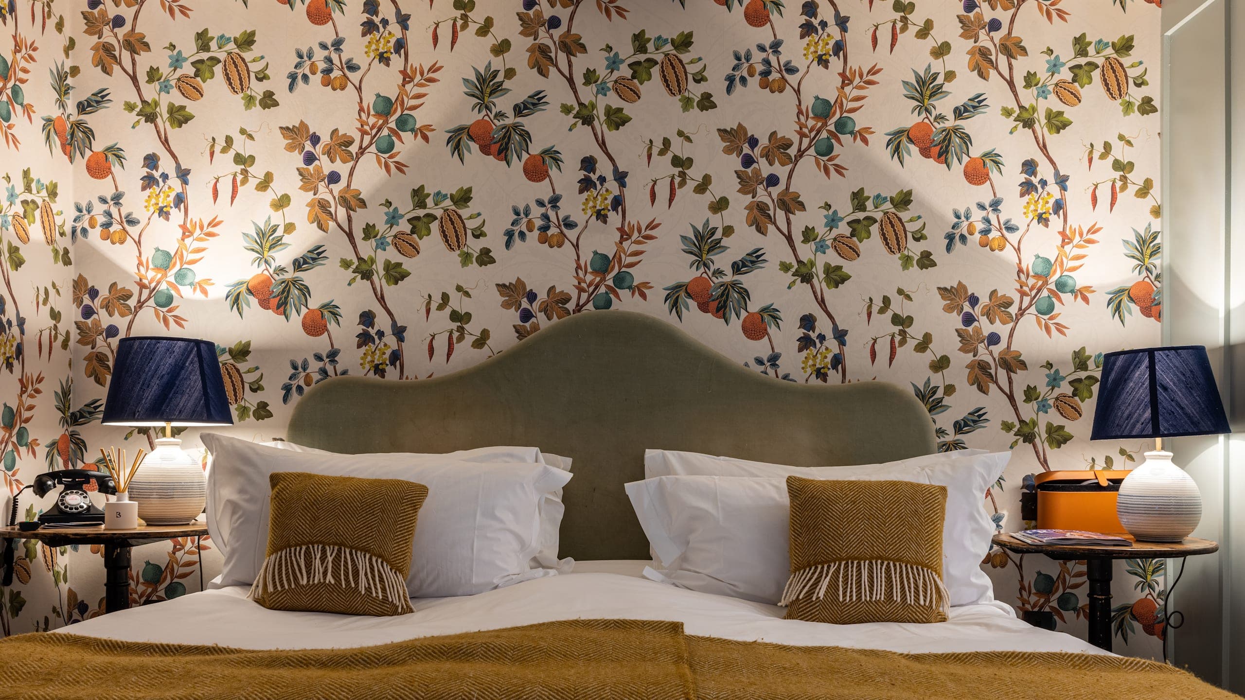 The Wheatsheaf Inn - Image 2