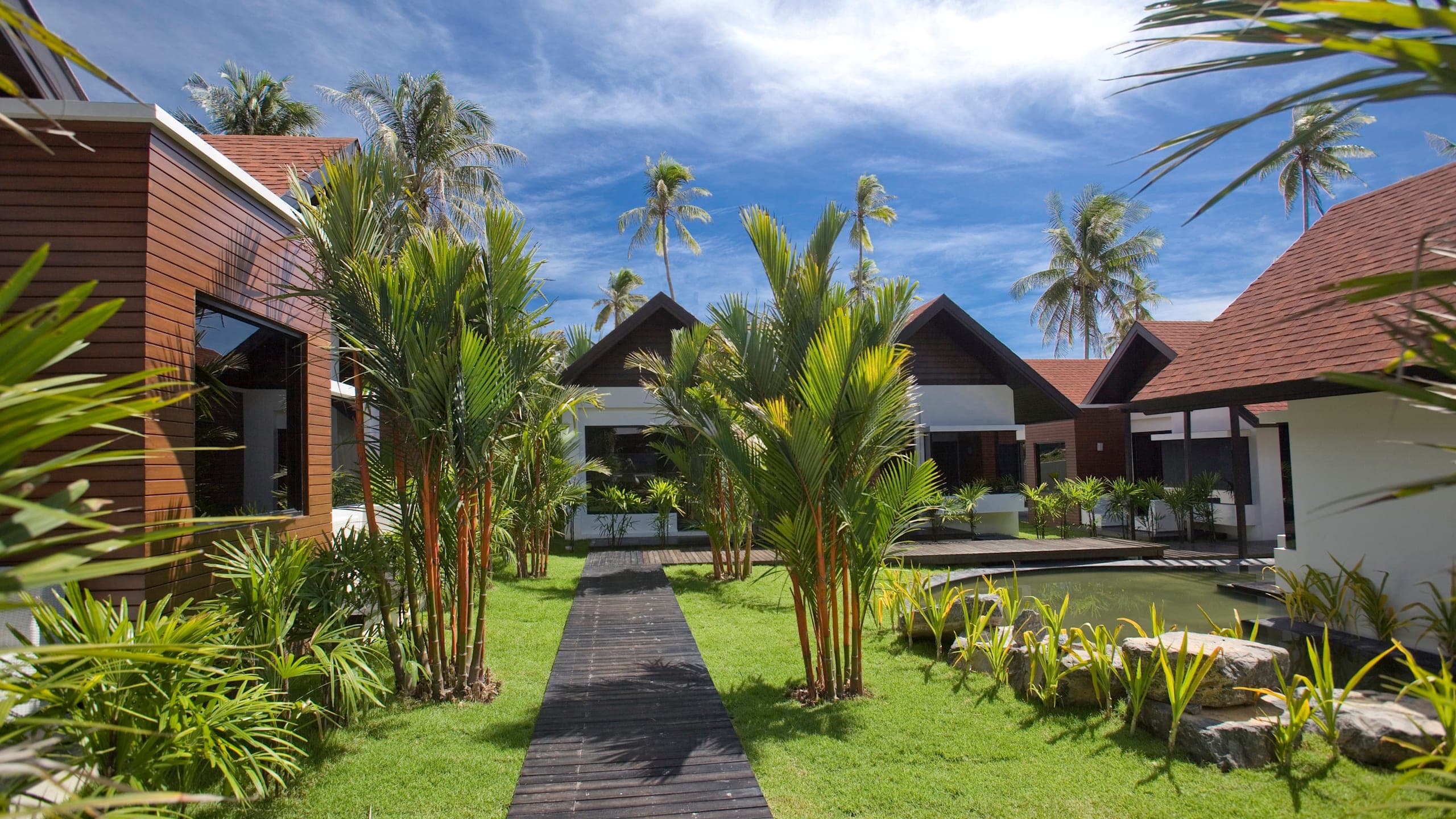 Superior Bungalow - Image 2