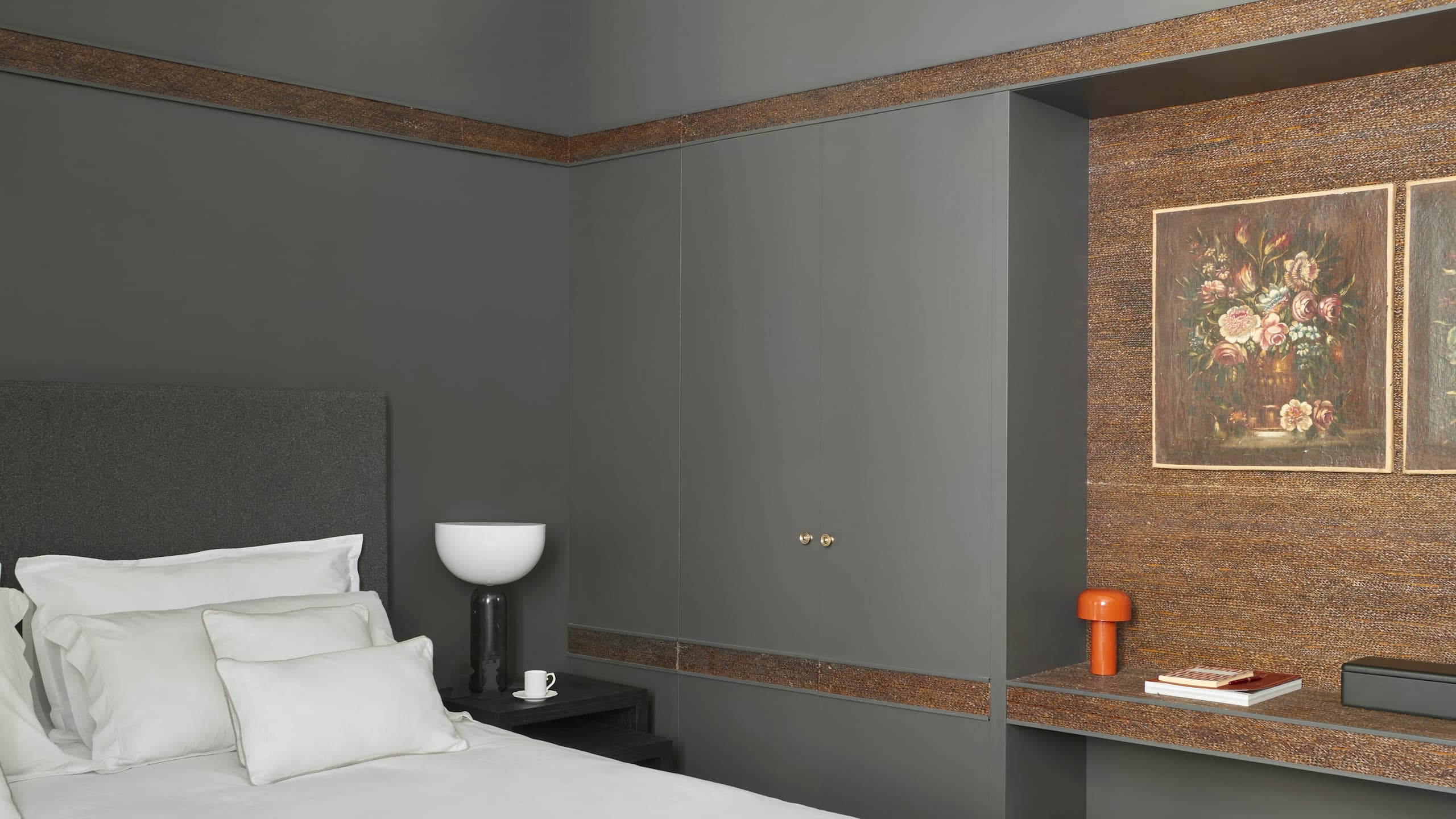 Double/Twin Deluxe Room - Image 6
