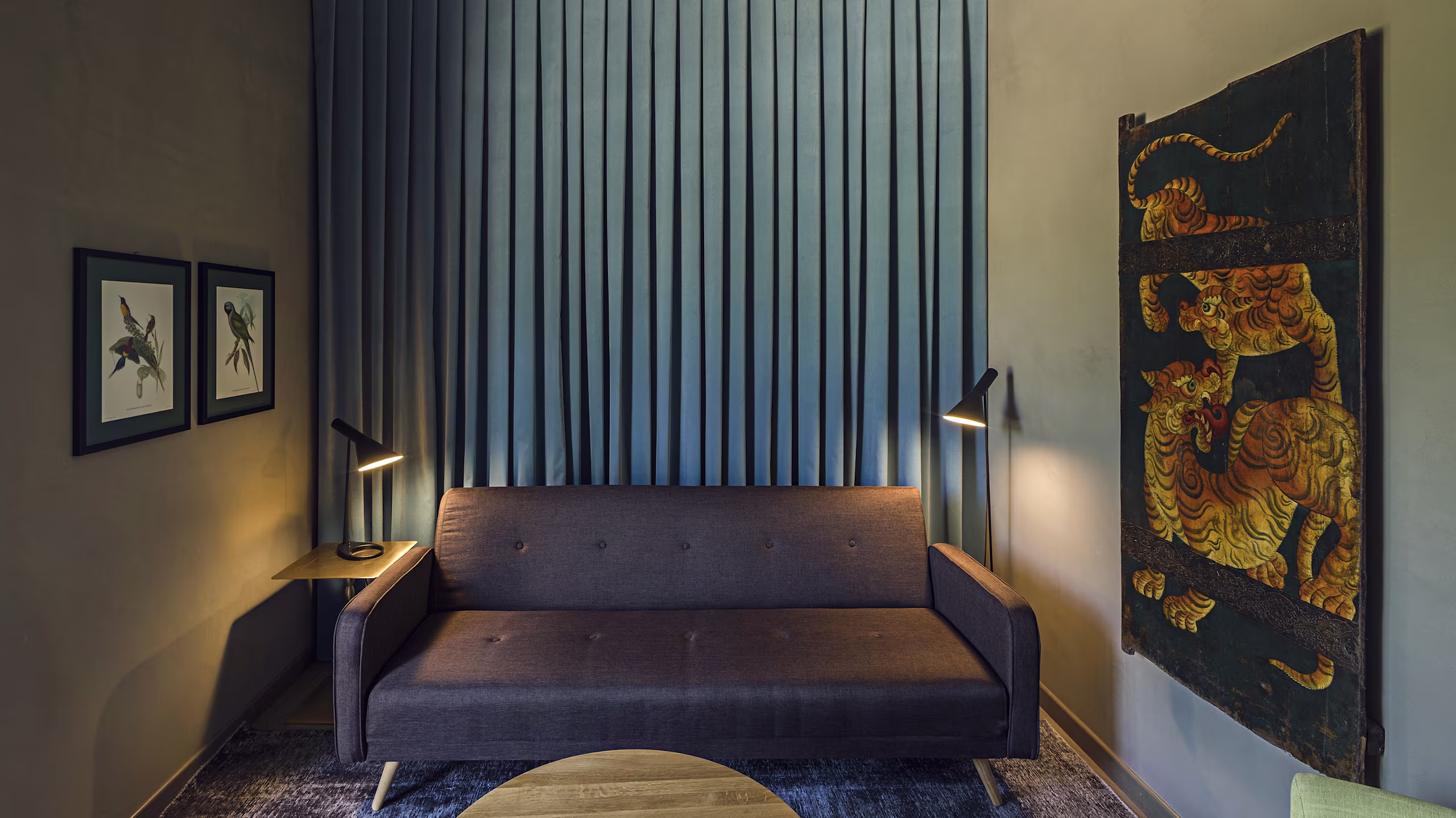 Deluxe Studio Room - Image 5