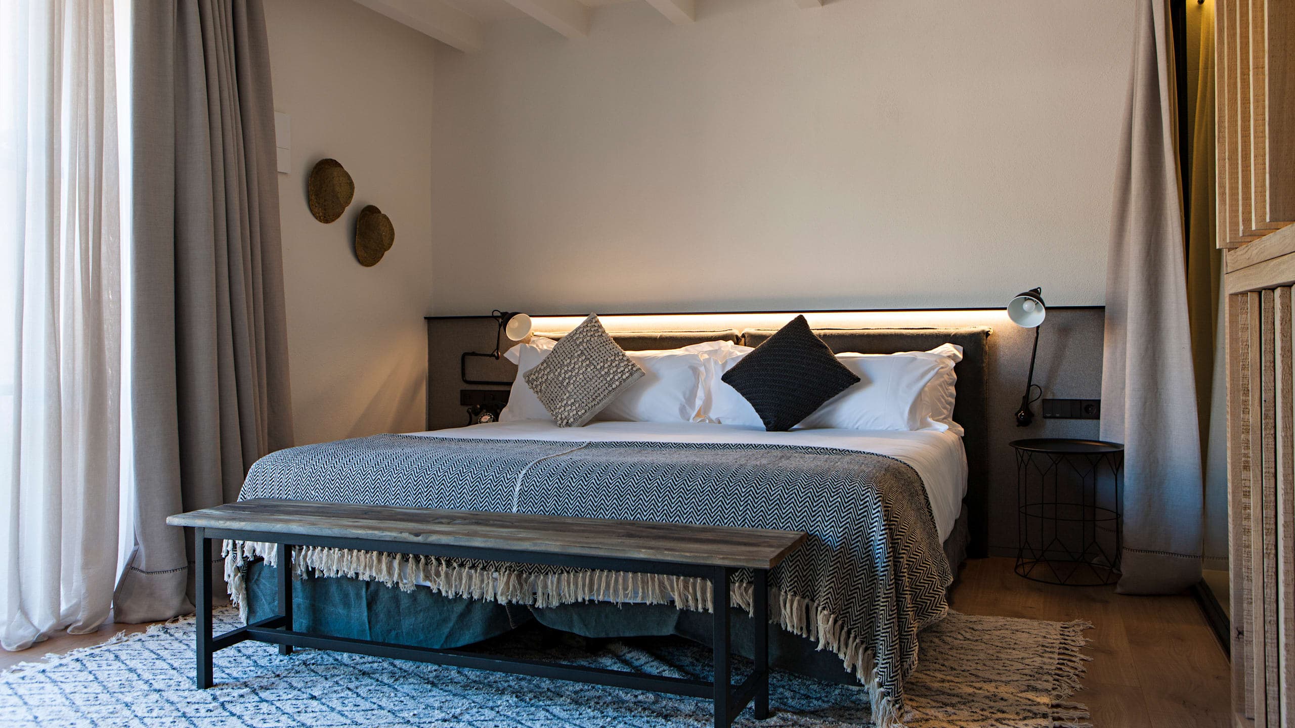 Superior Room - Image 3