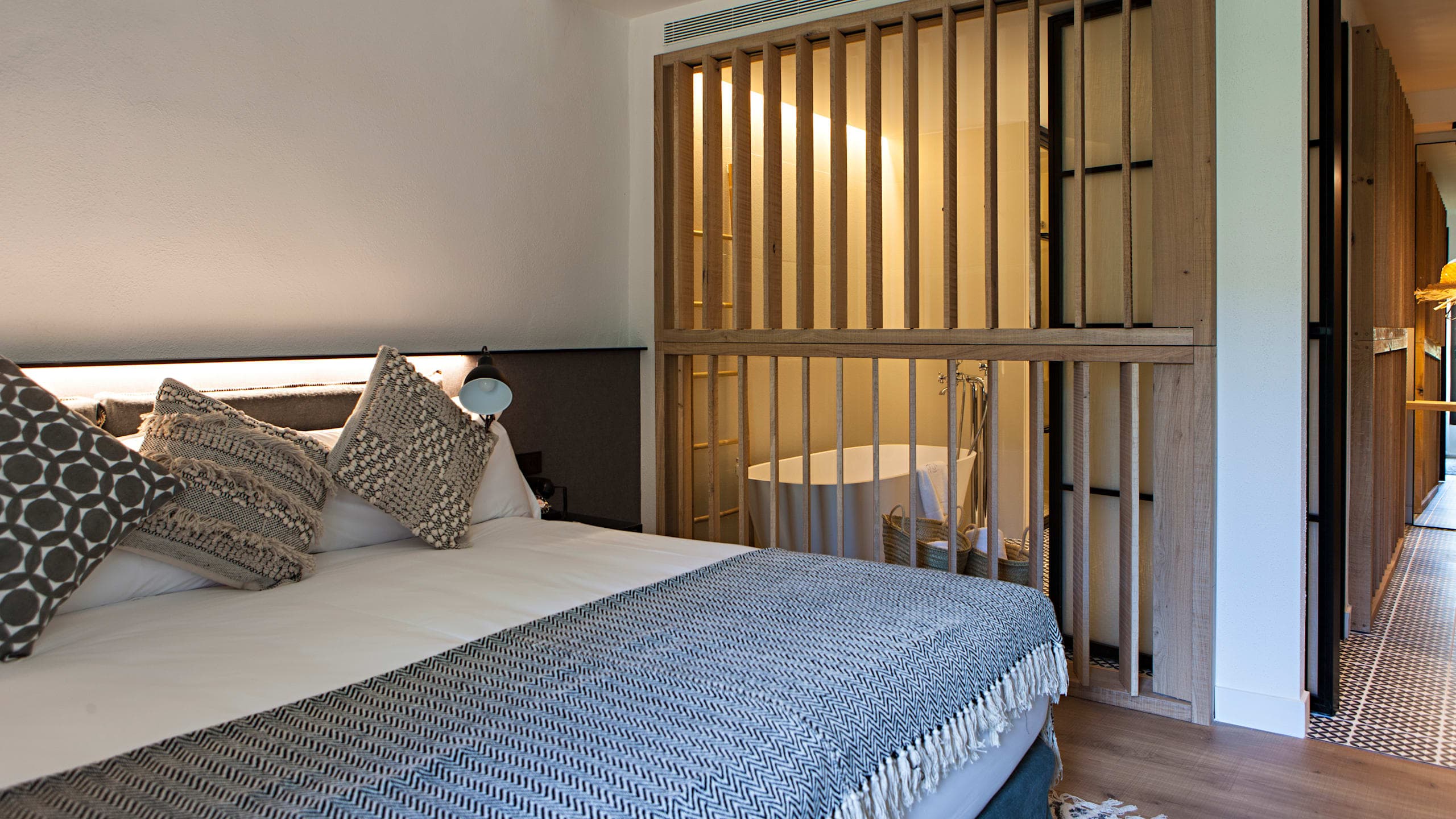 Superior Room - Image 2