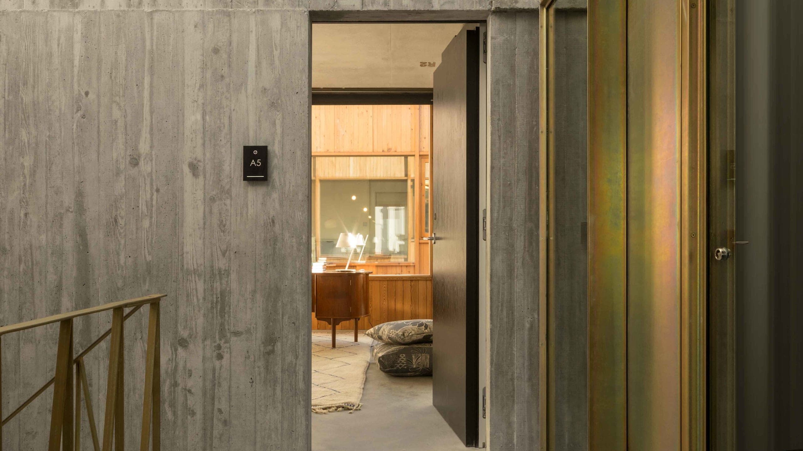 A5 Suite Penthouse - Image 3