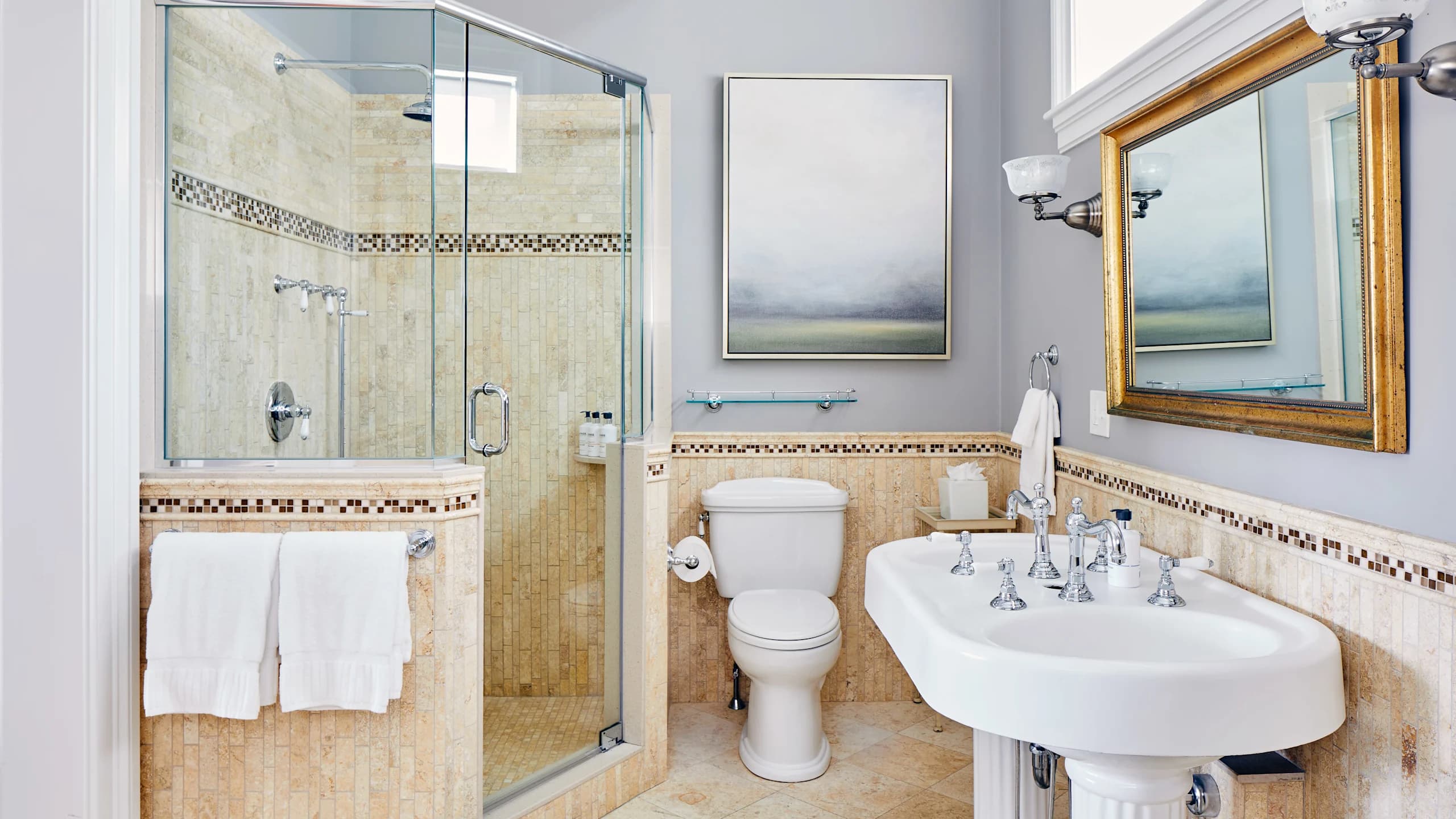Lark Suite - Image 1