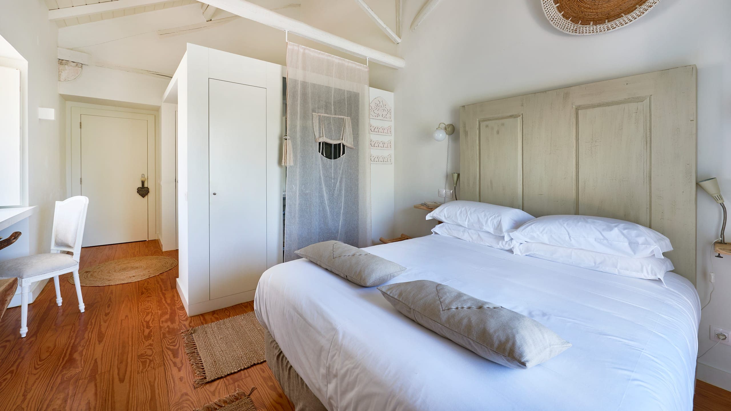 Three-Bedroom Villa - Image 11