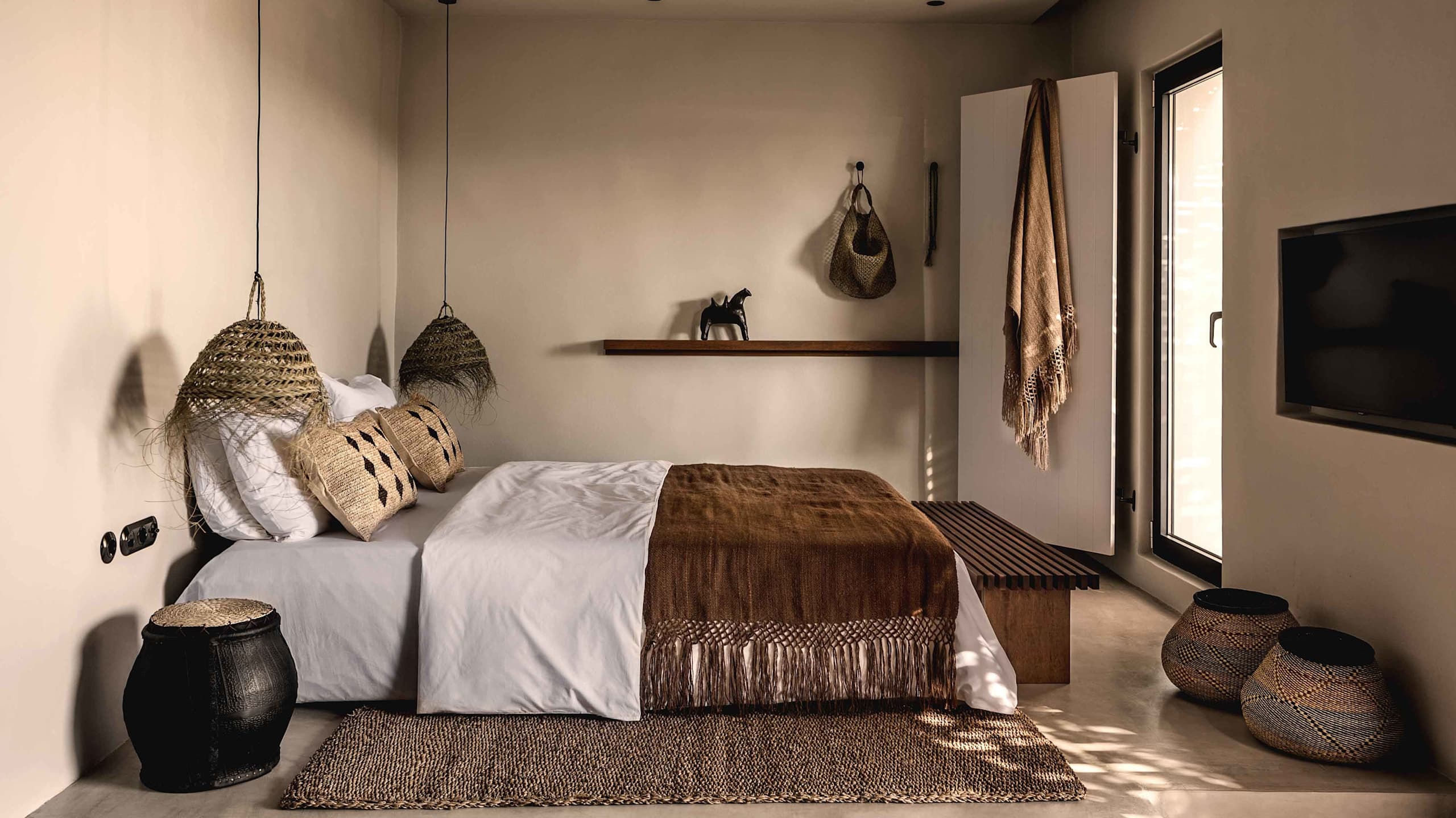 Junior Swimup Suite - Image 1