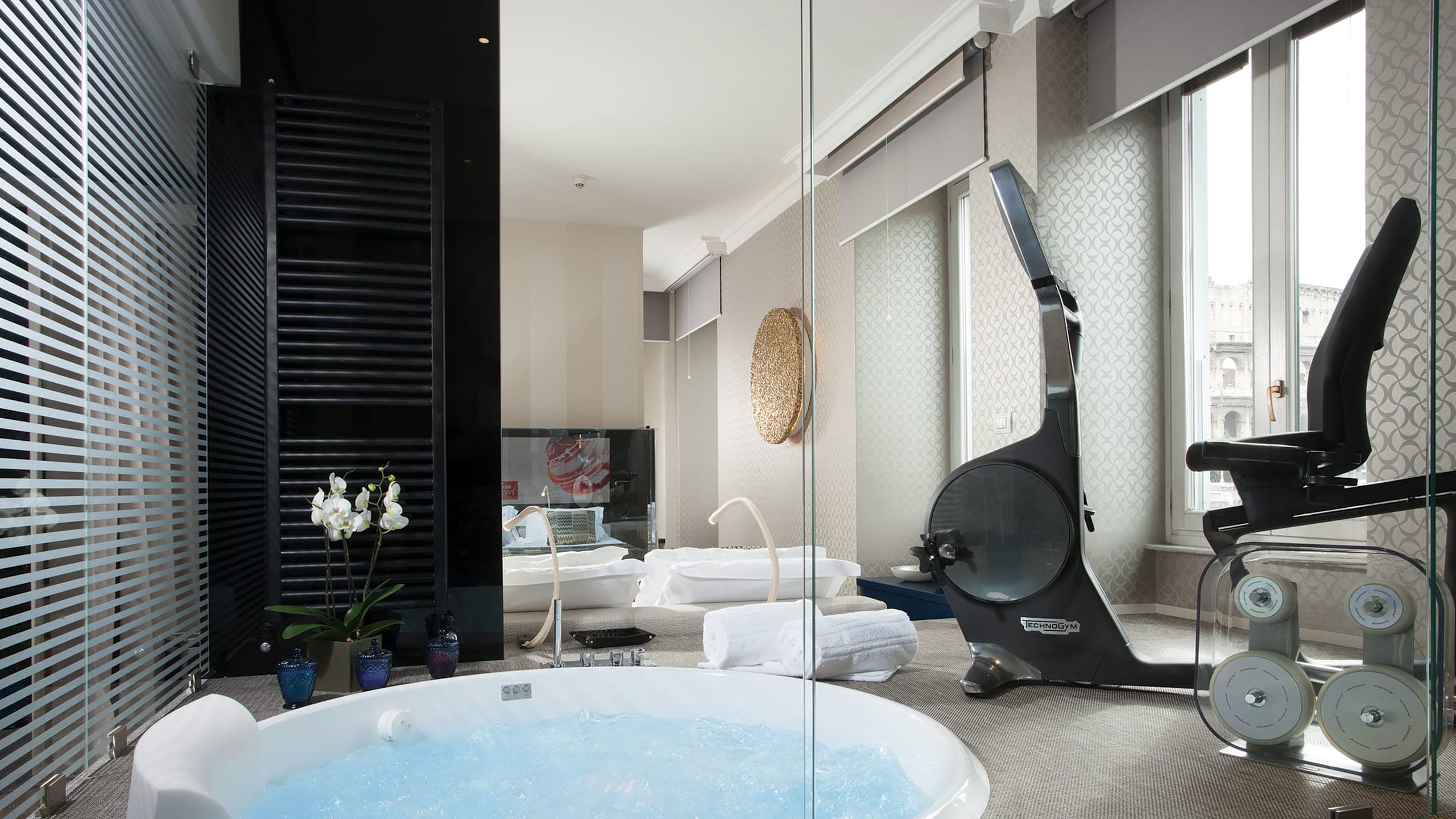 Suite Colosseum View - Image 3