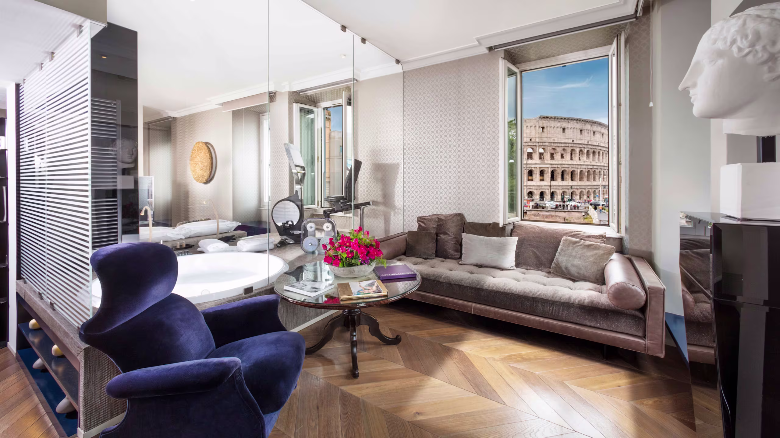 Suite Colosseum View - Image 1