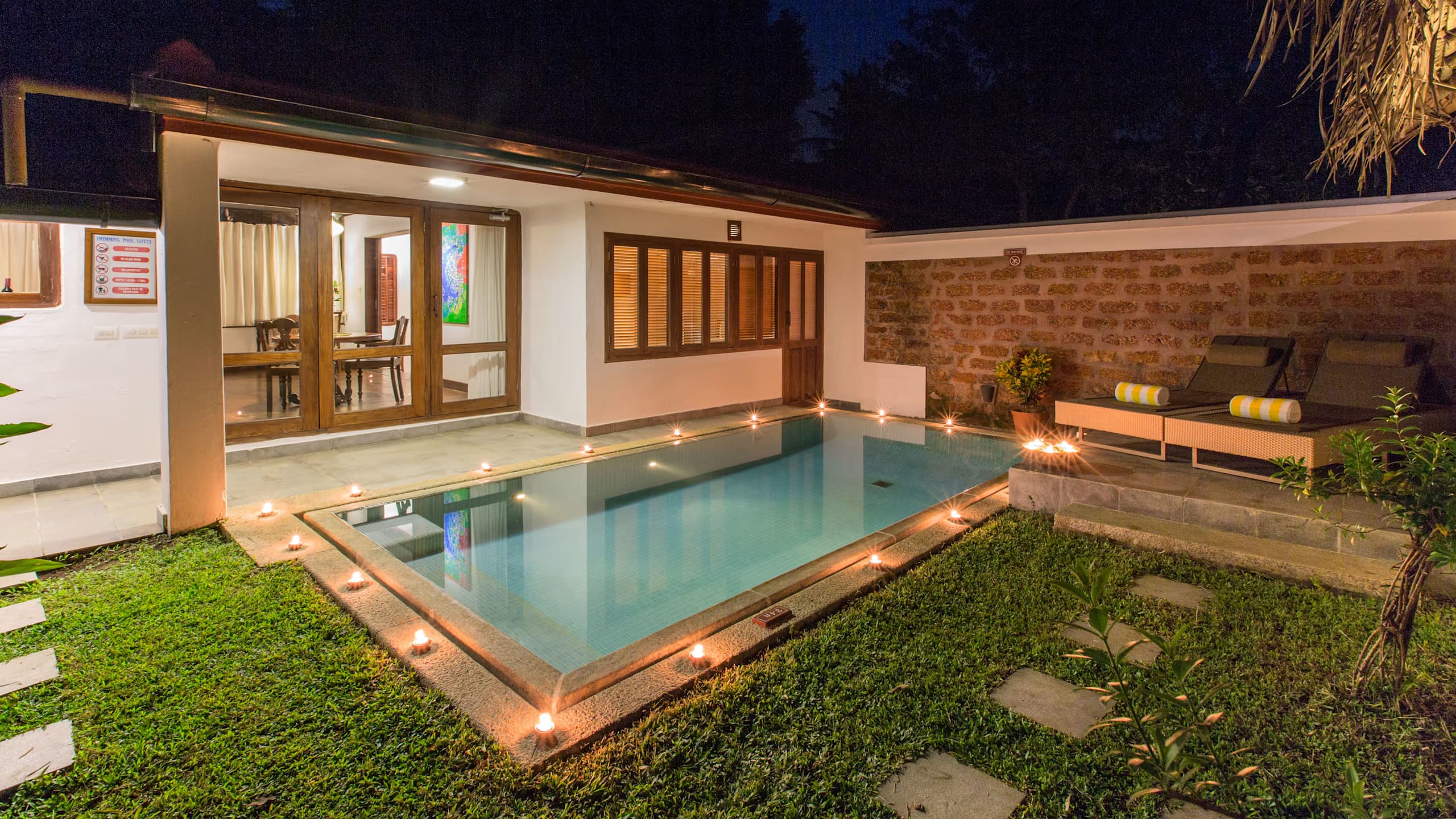 Lake Front Villa with Private Pool - Image 6