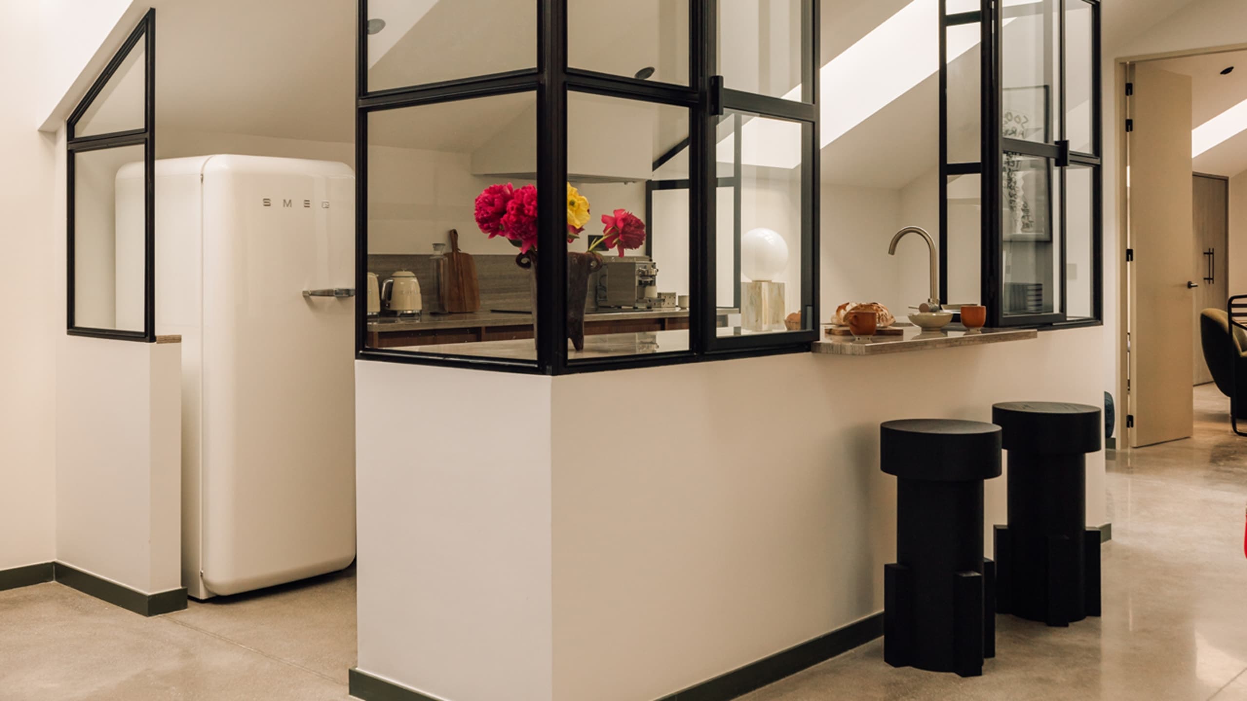 One-Bedroom Suite - Image 3