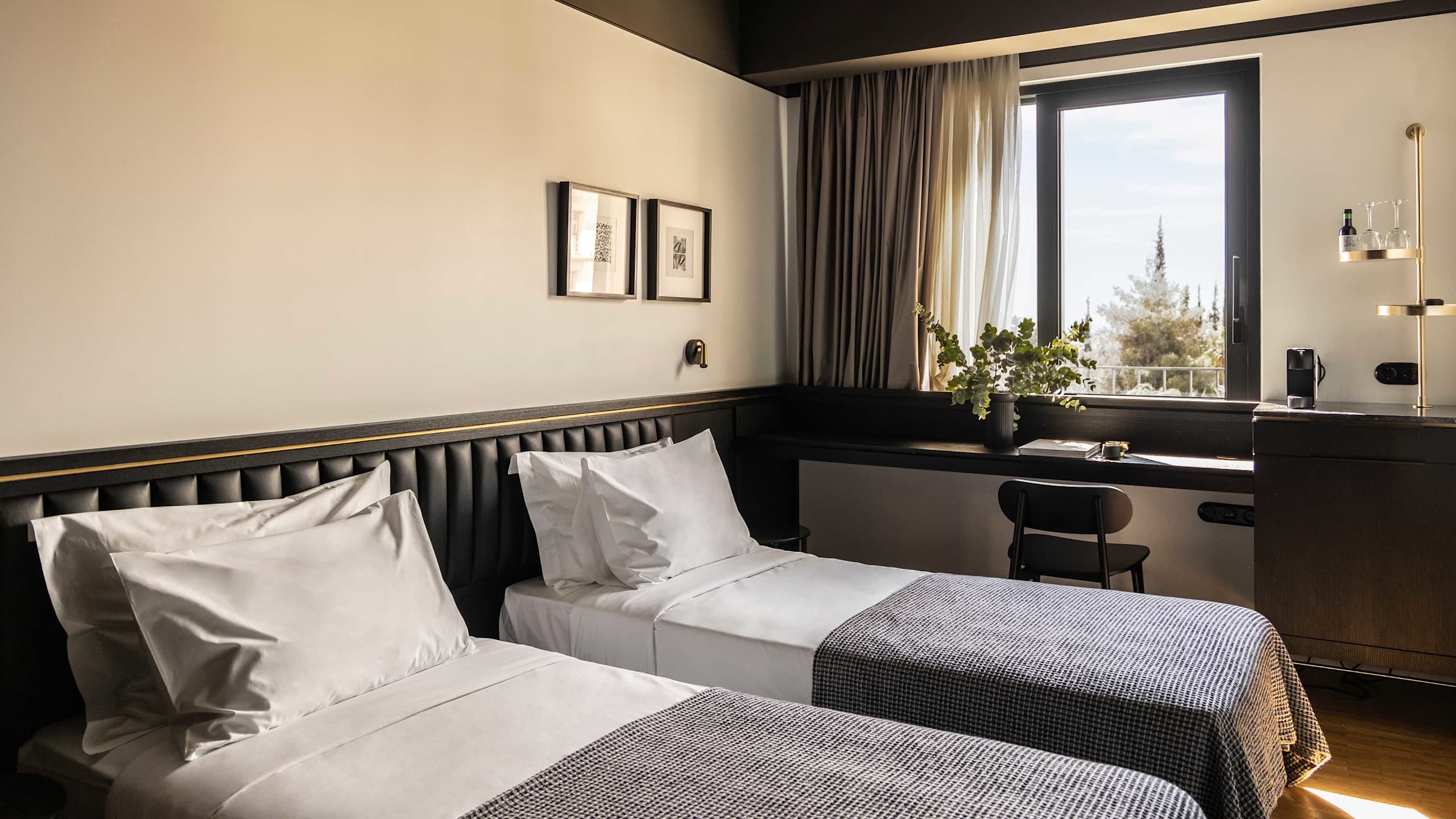 The Modernist Athens - Image 3