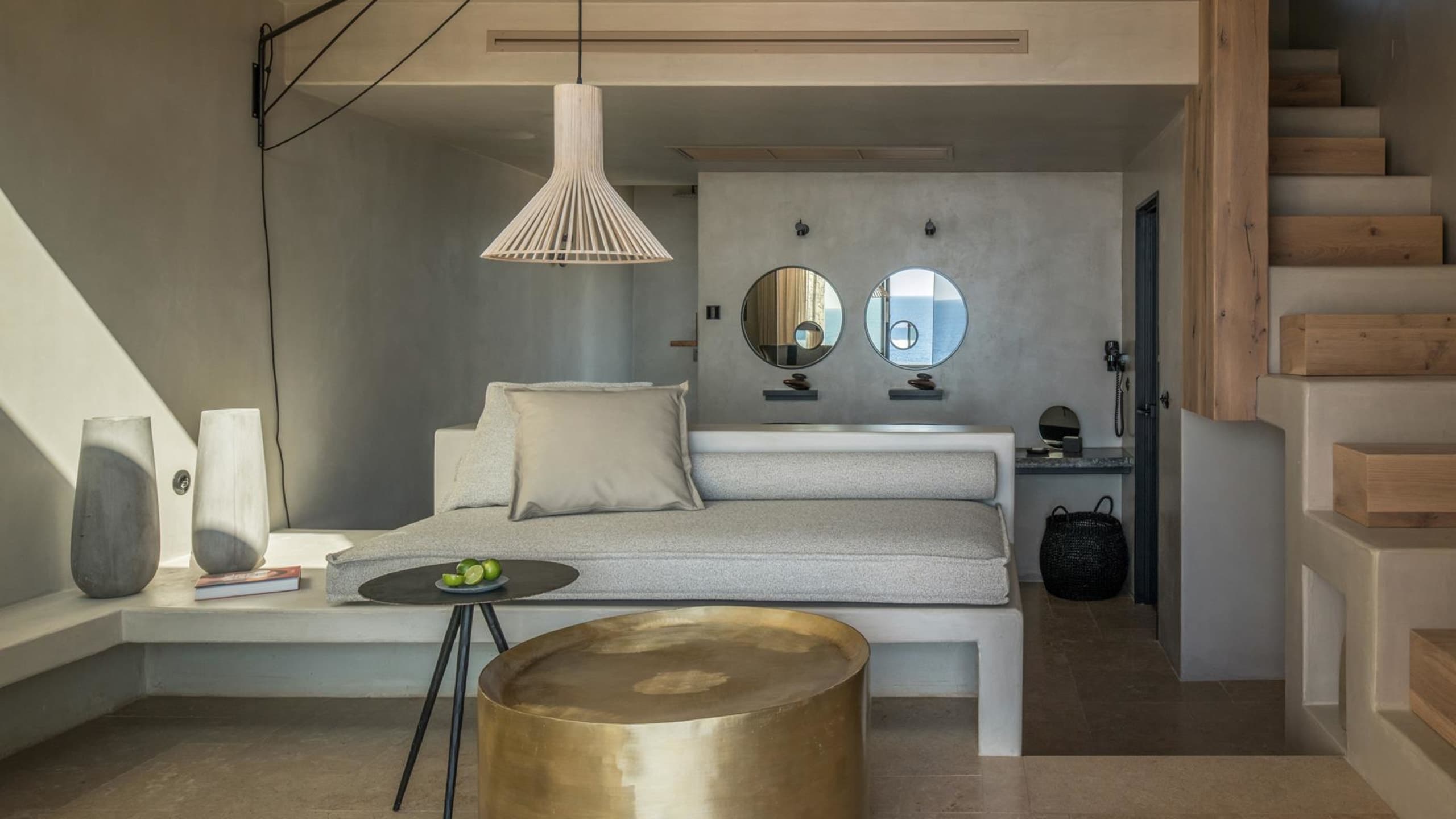 Sea View Loft with Private Pool - Image 8
