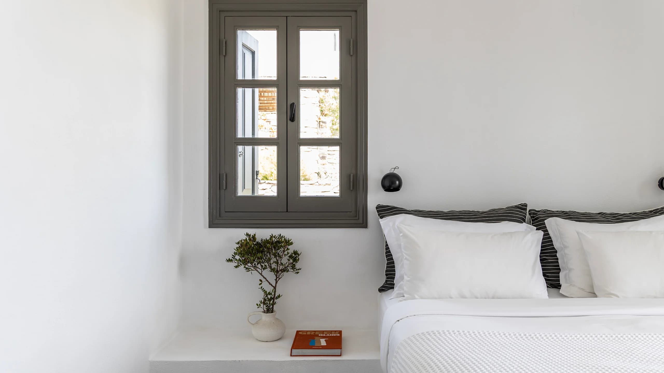 Azure Five-Bedroom Villa - Image 7