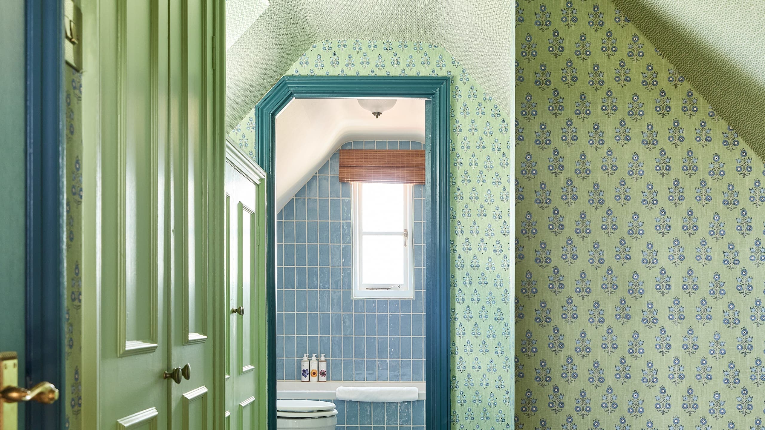 21B Abbey Row Townhouse - Image 5