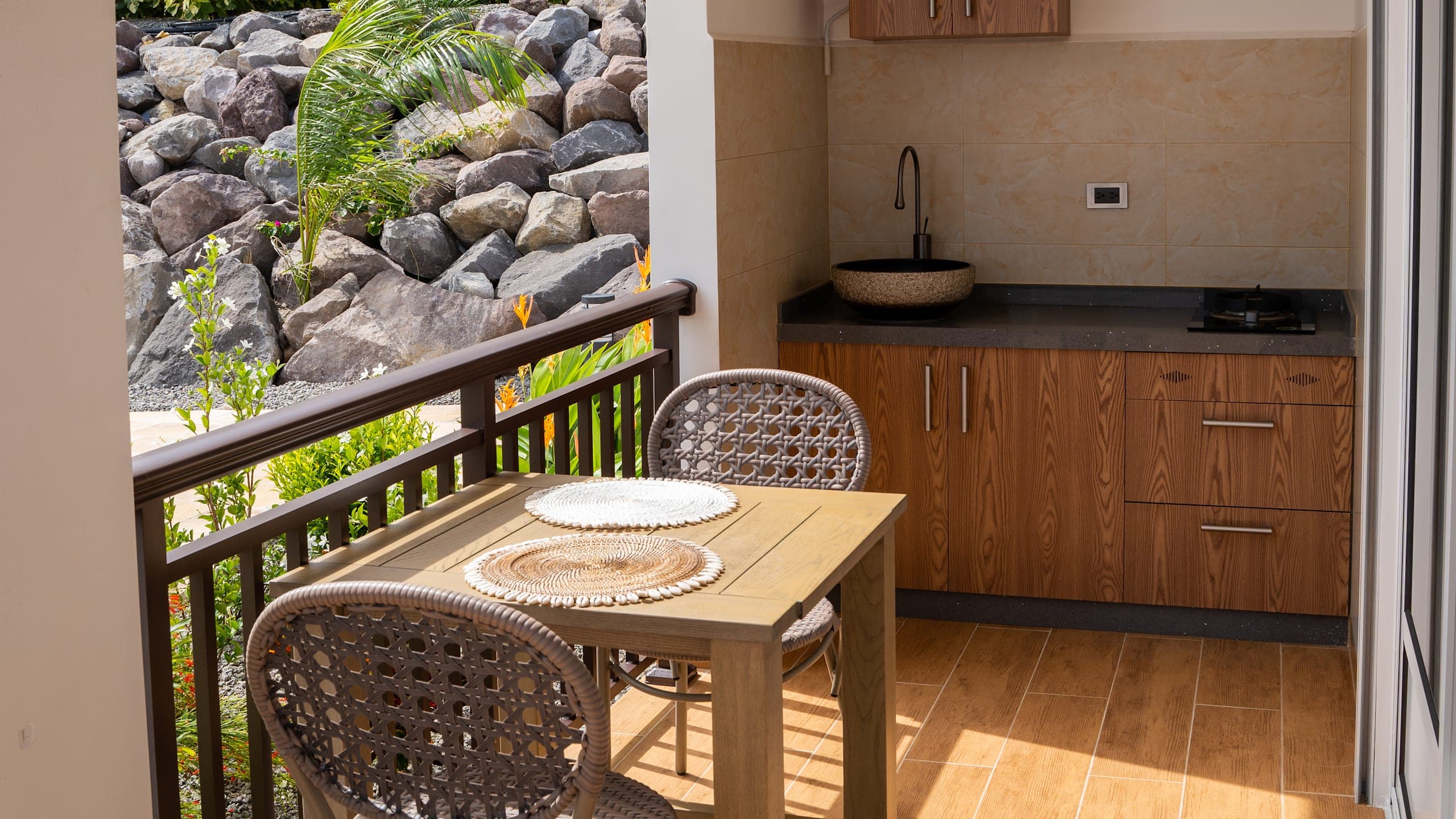 One Bedroom Cottage - Image 3