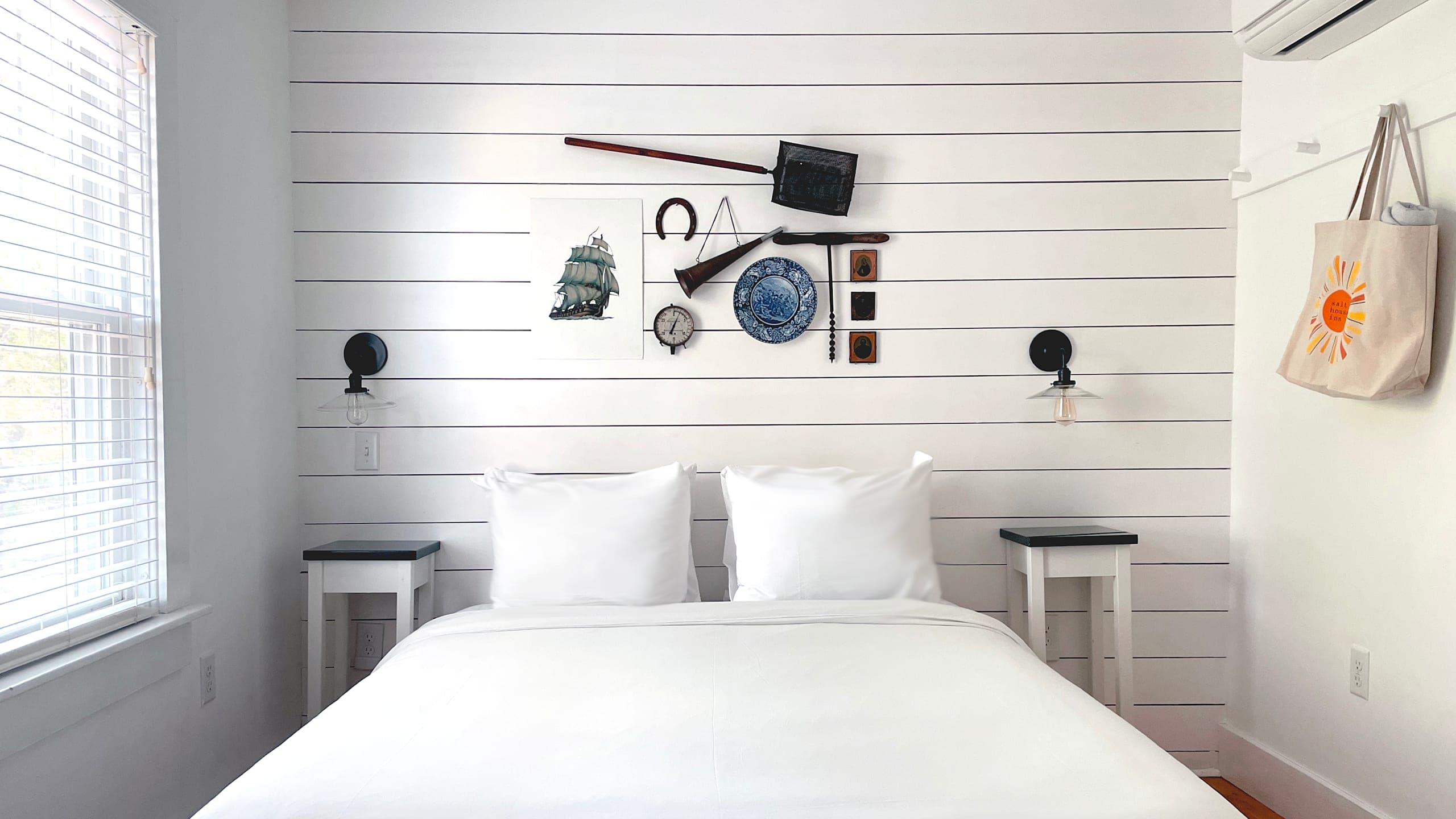 Superior Queen - Image 1