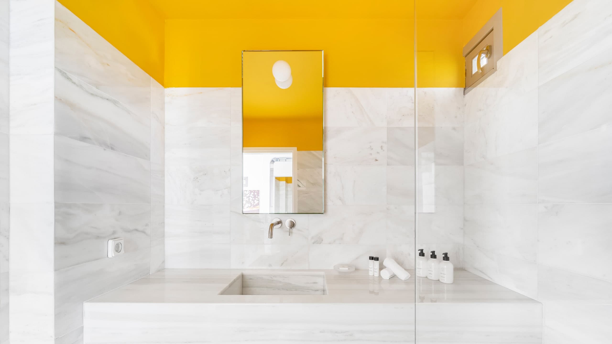 Anemi Folegandros - Image 2