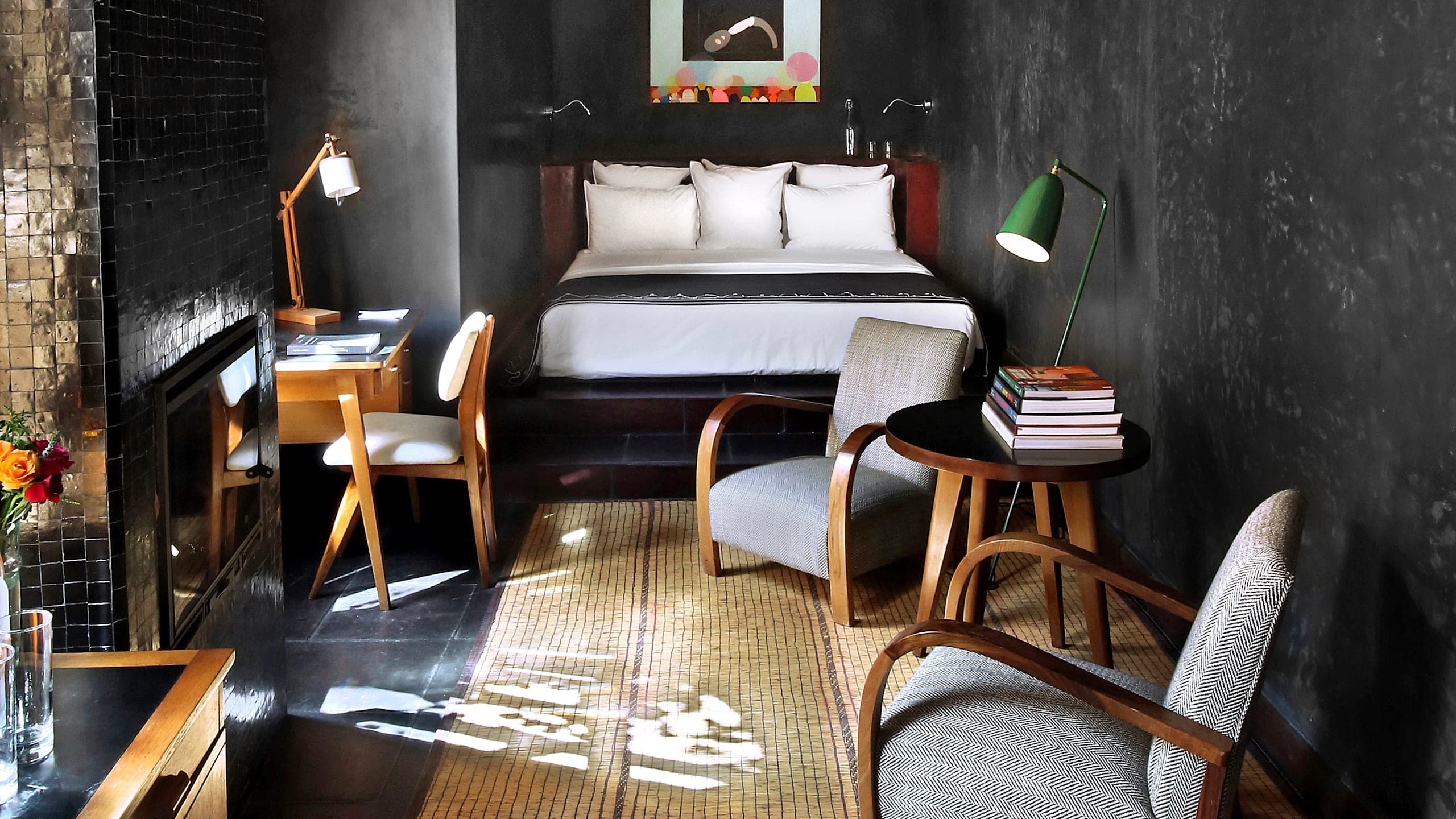 Small Room - Image 3