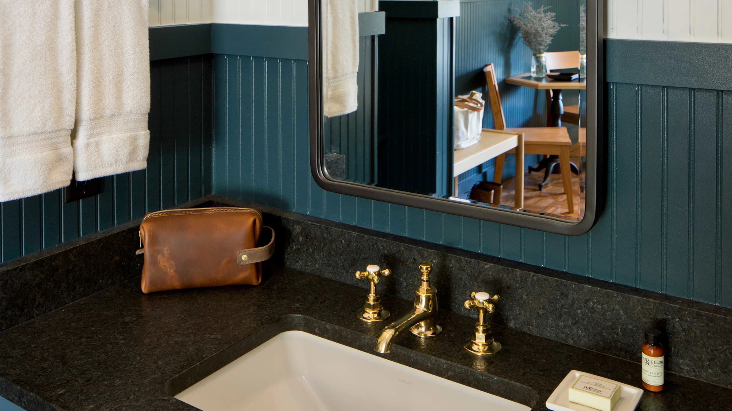 Anvil Hotel - Image 3