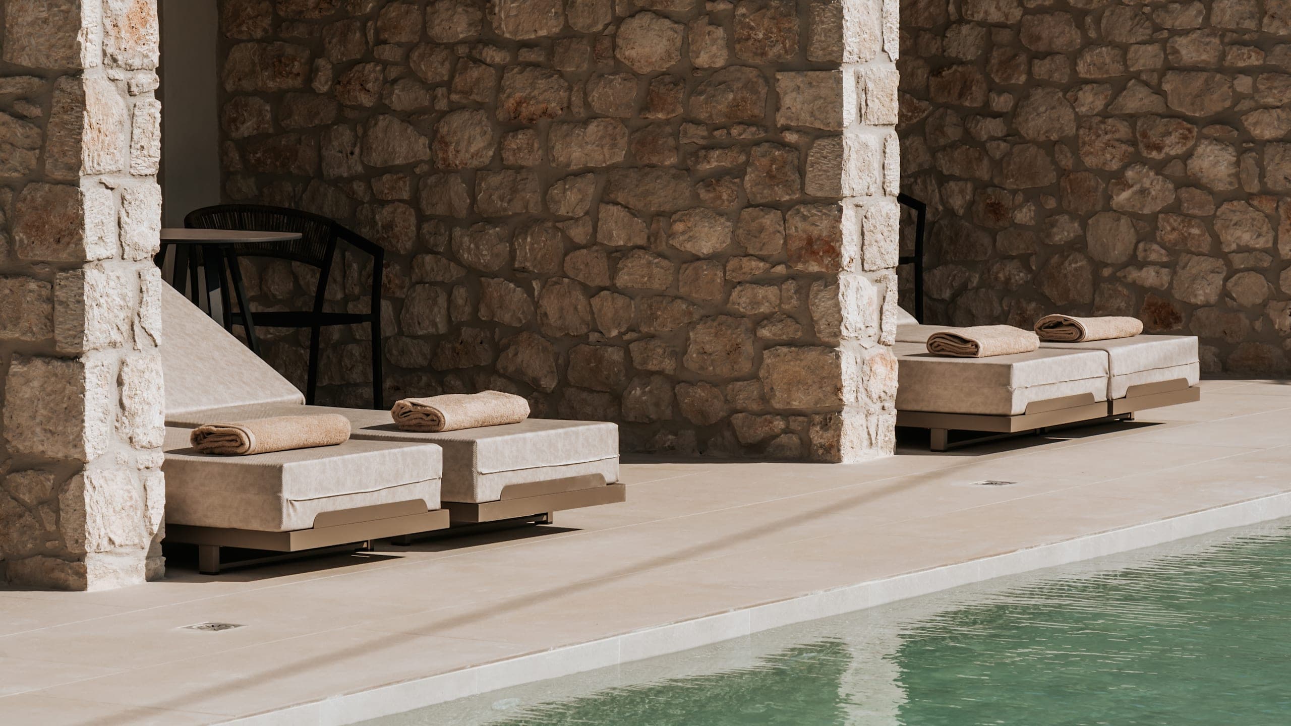 Swim-up Double Room - Image 3