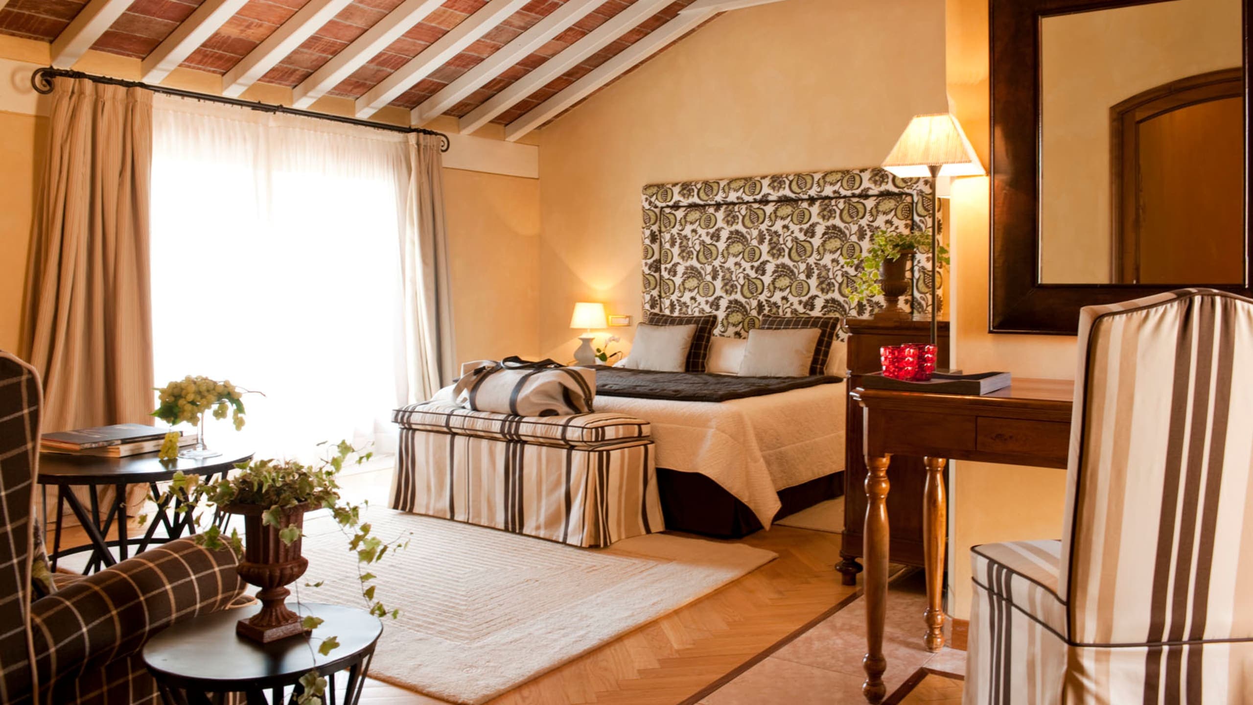 Superior Room - Image 1