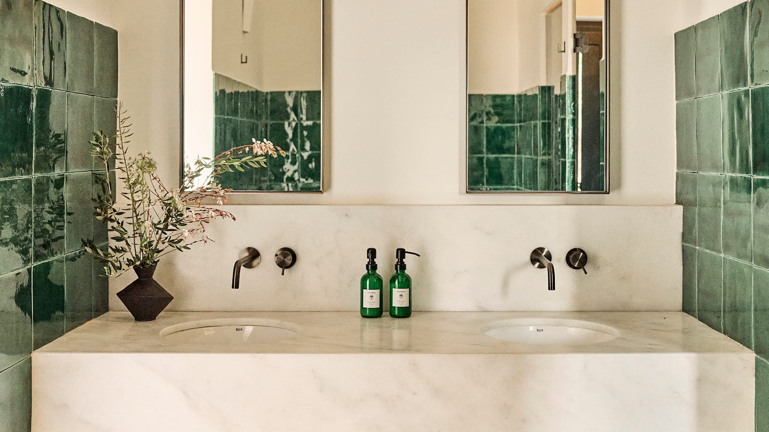 Cap Menorca - Image 2