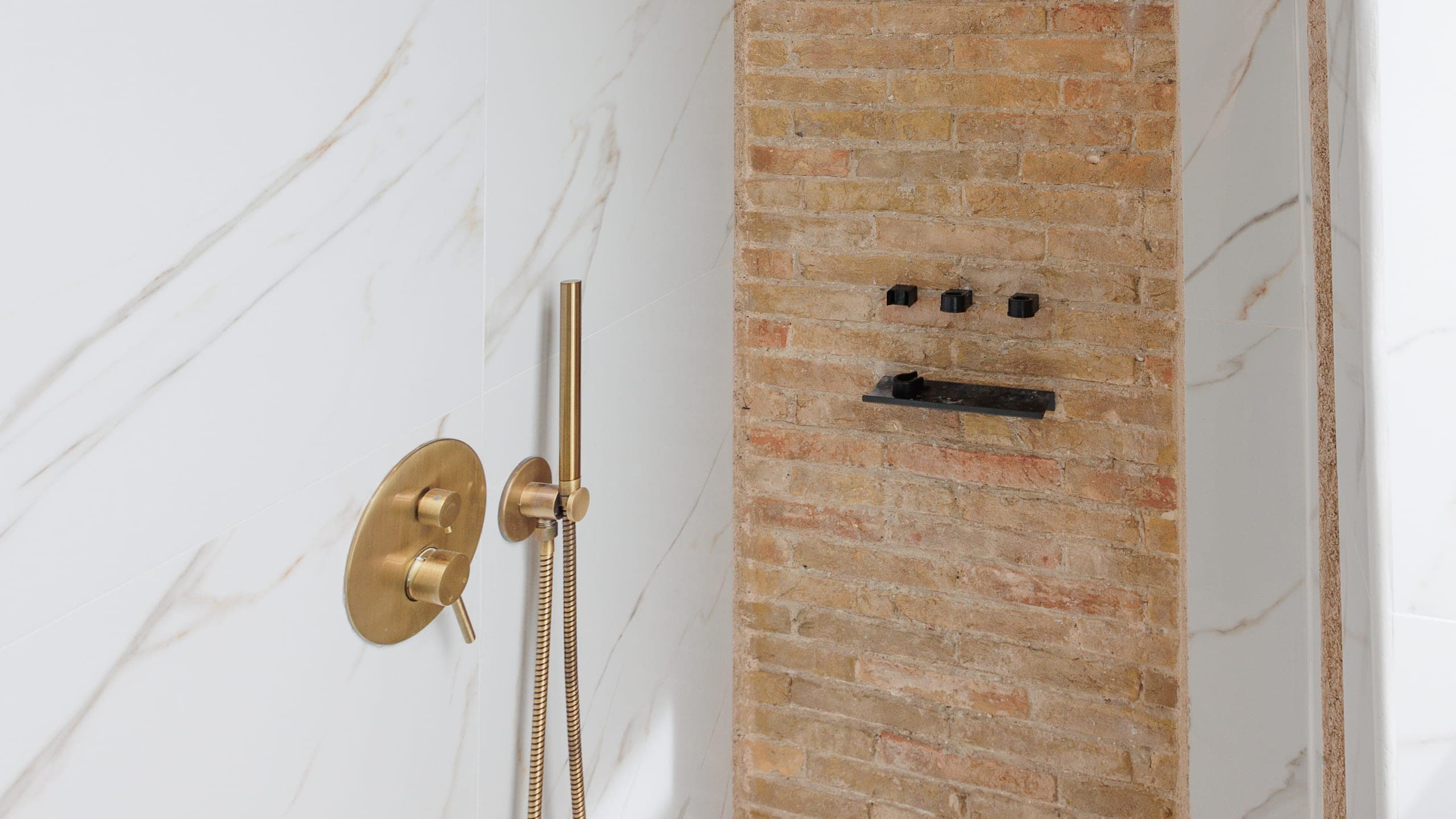 Standard Double - Image 2