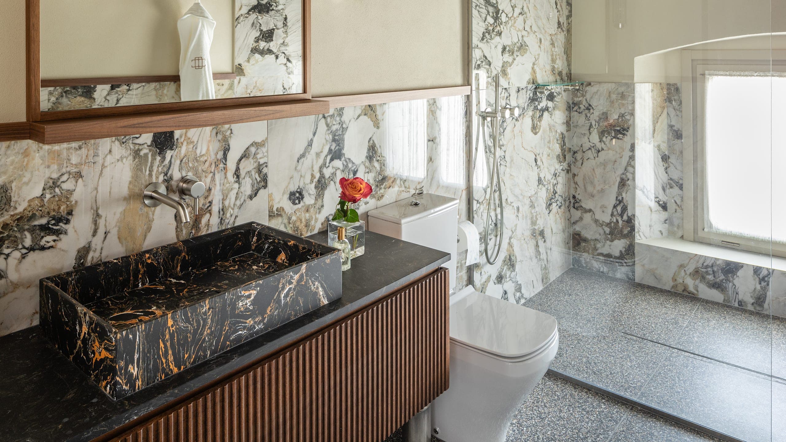 This Time Tomorrow in Florence - Image 2