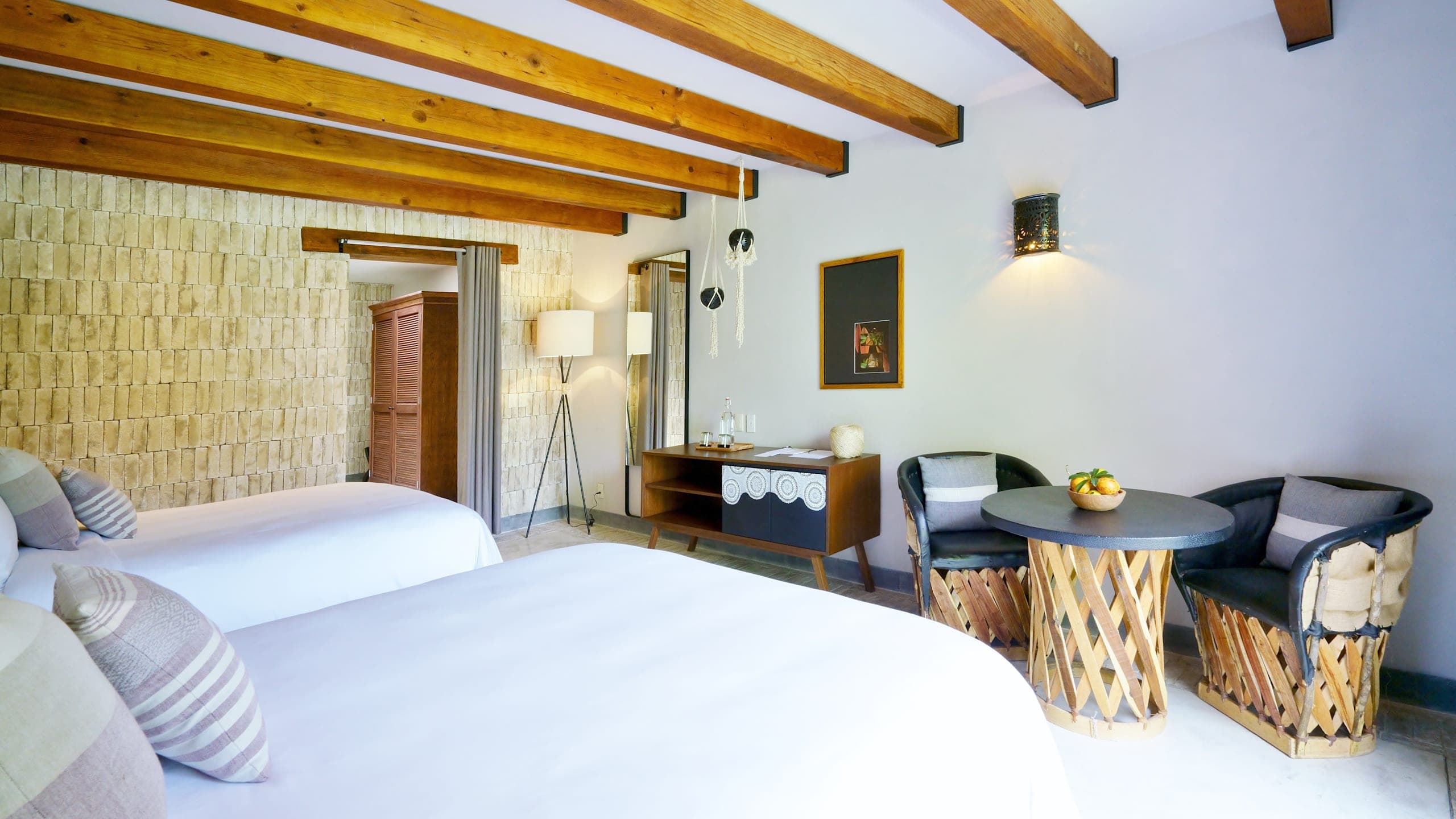 Premium Double Room with Patio - Image 2