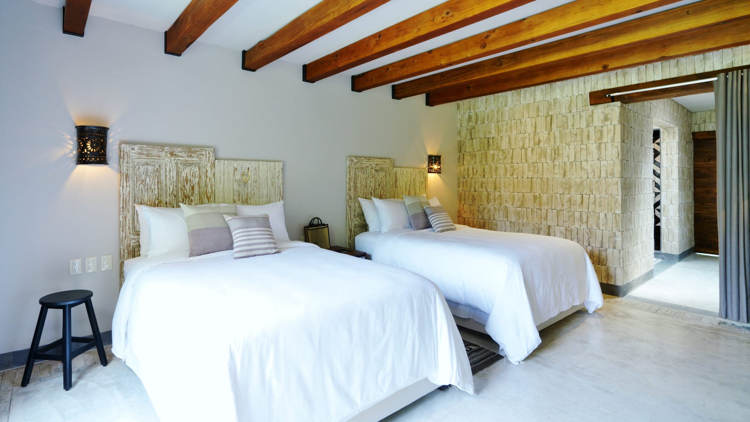 Premium Double Room with Patio - Image 1