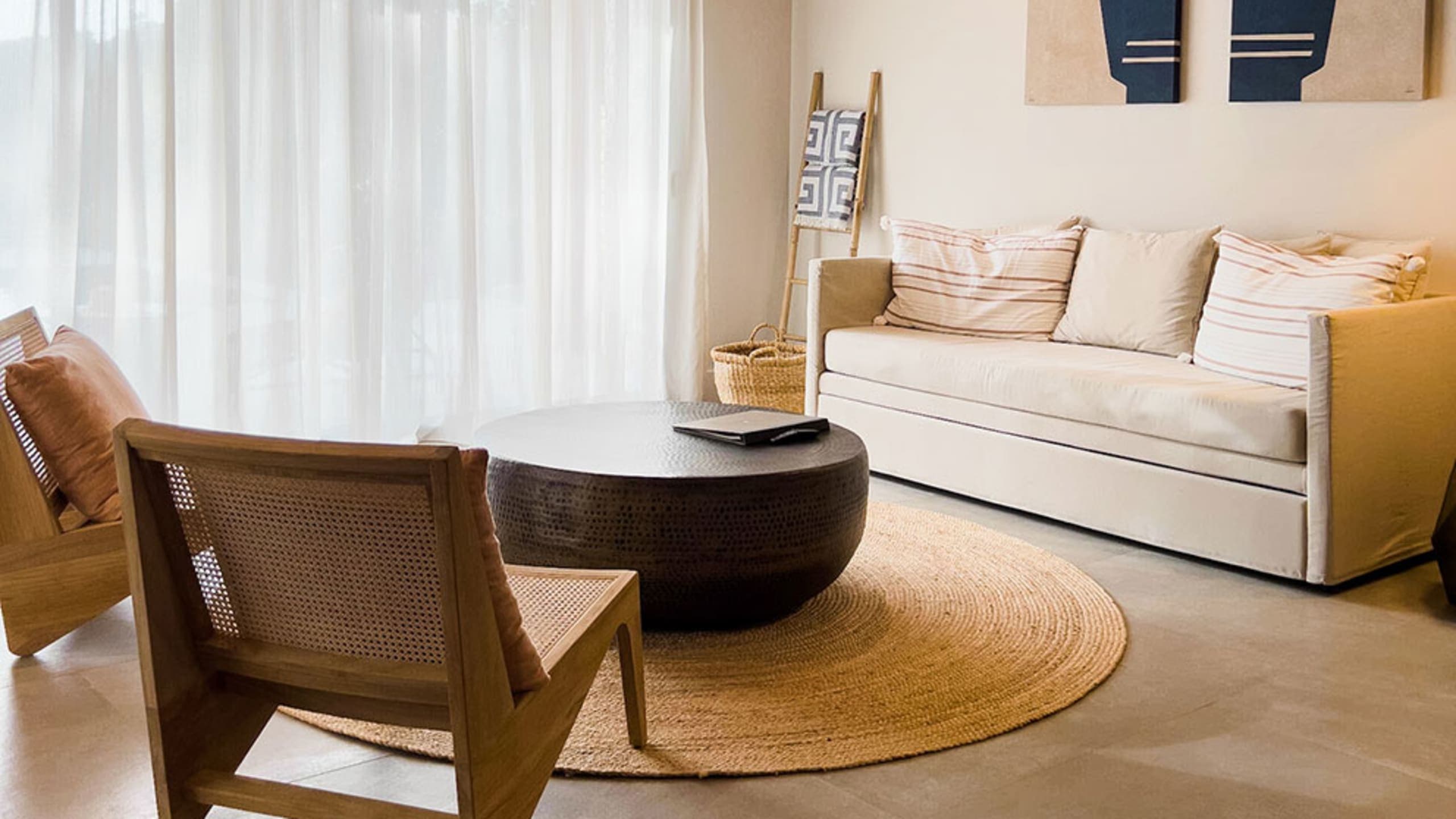 Elia One-Bedroom Villa with Private Pool - Image 3