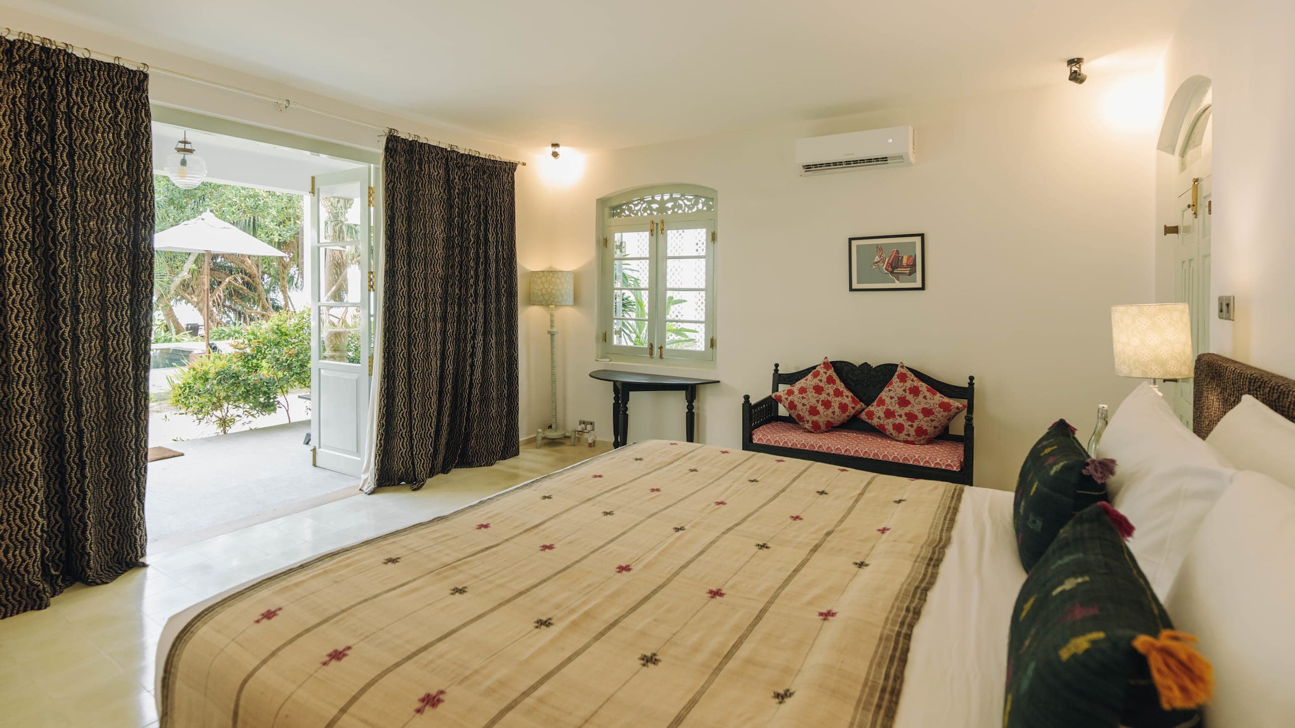 Halcyon Mawella - Image 4