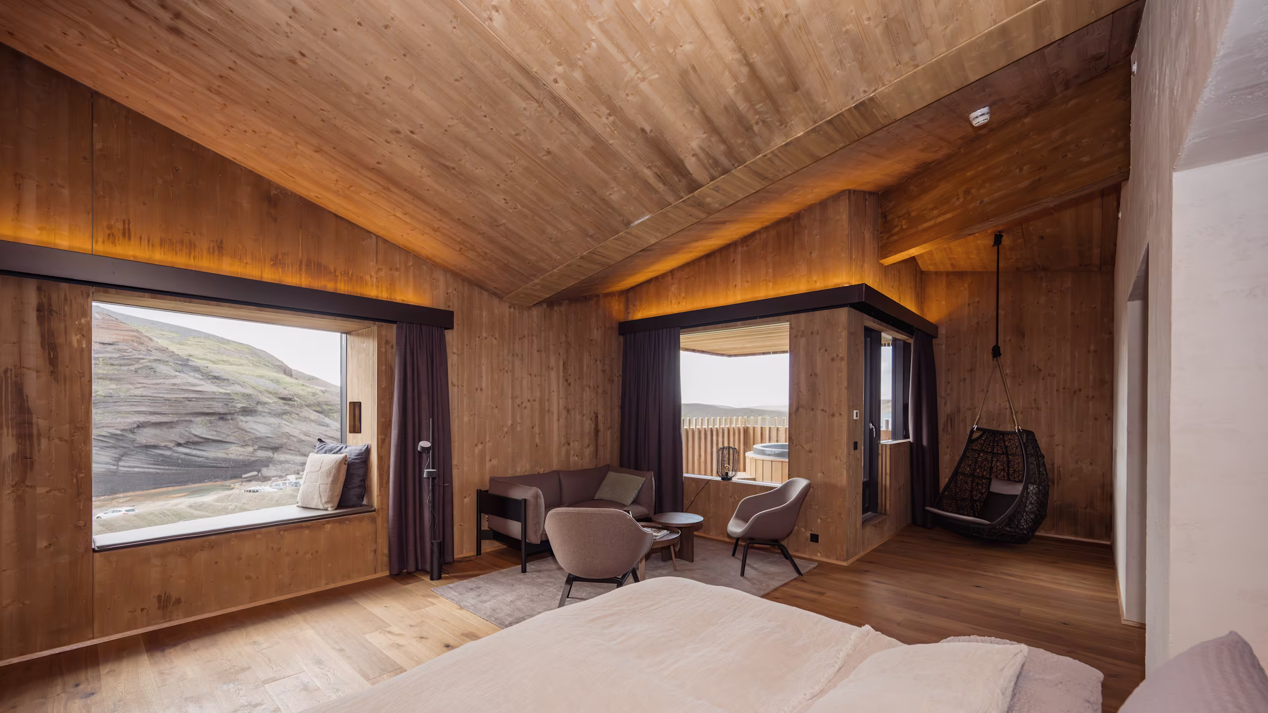 Highland Base Suite - Image 3