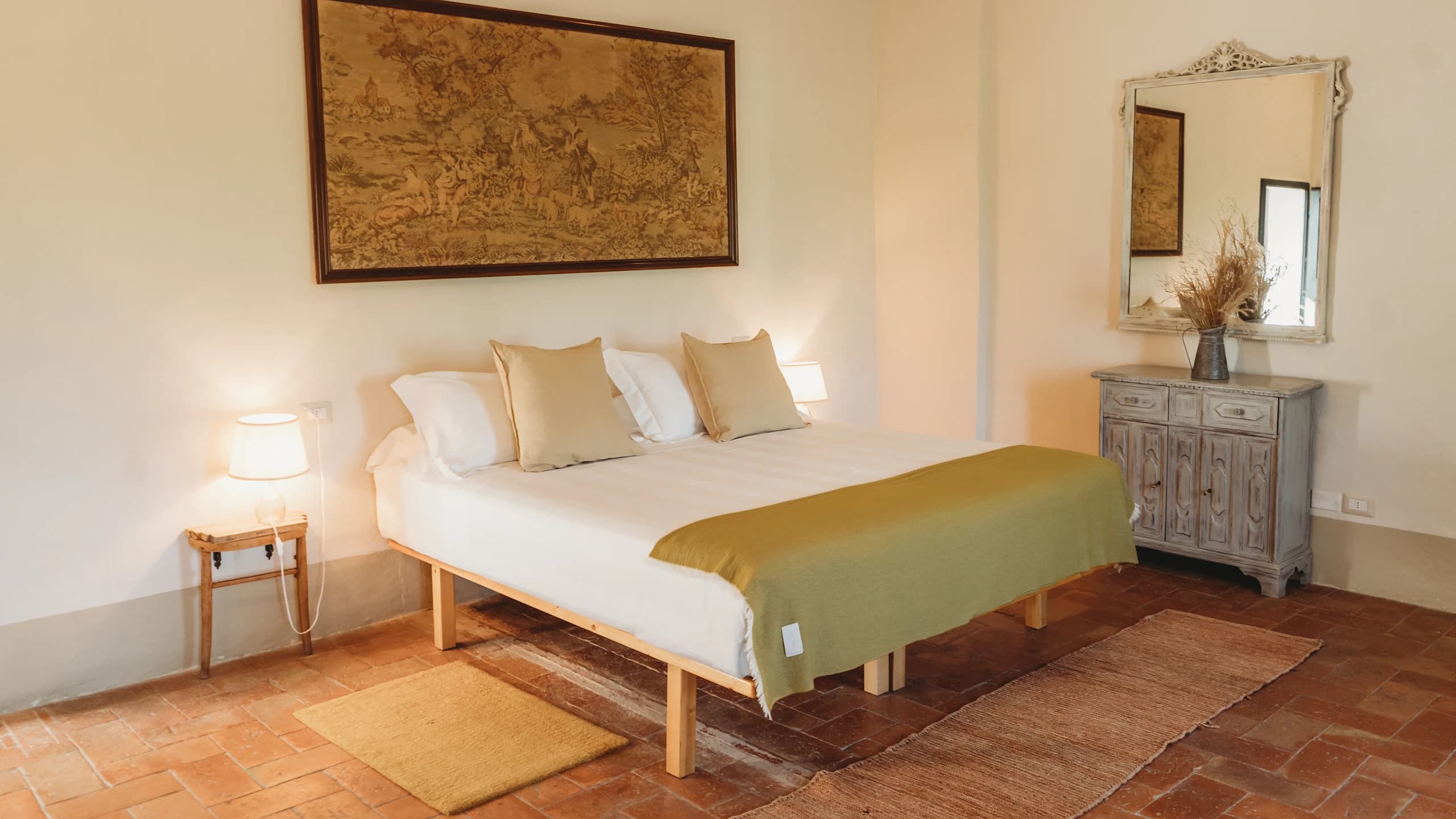 Grand Deluxe - Image 1