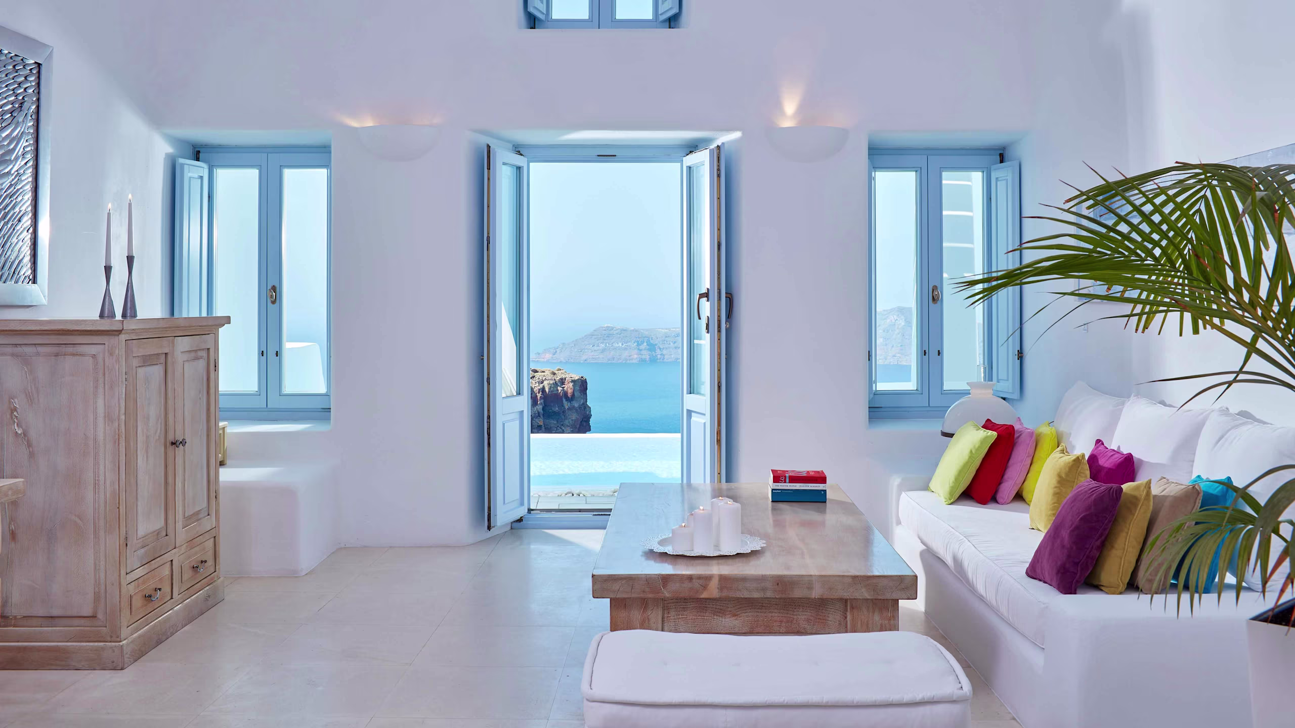 Astra Infinity Pool Suite - Image 4