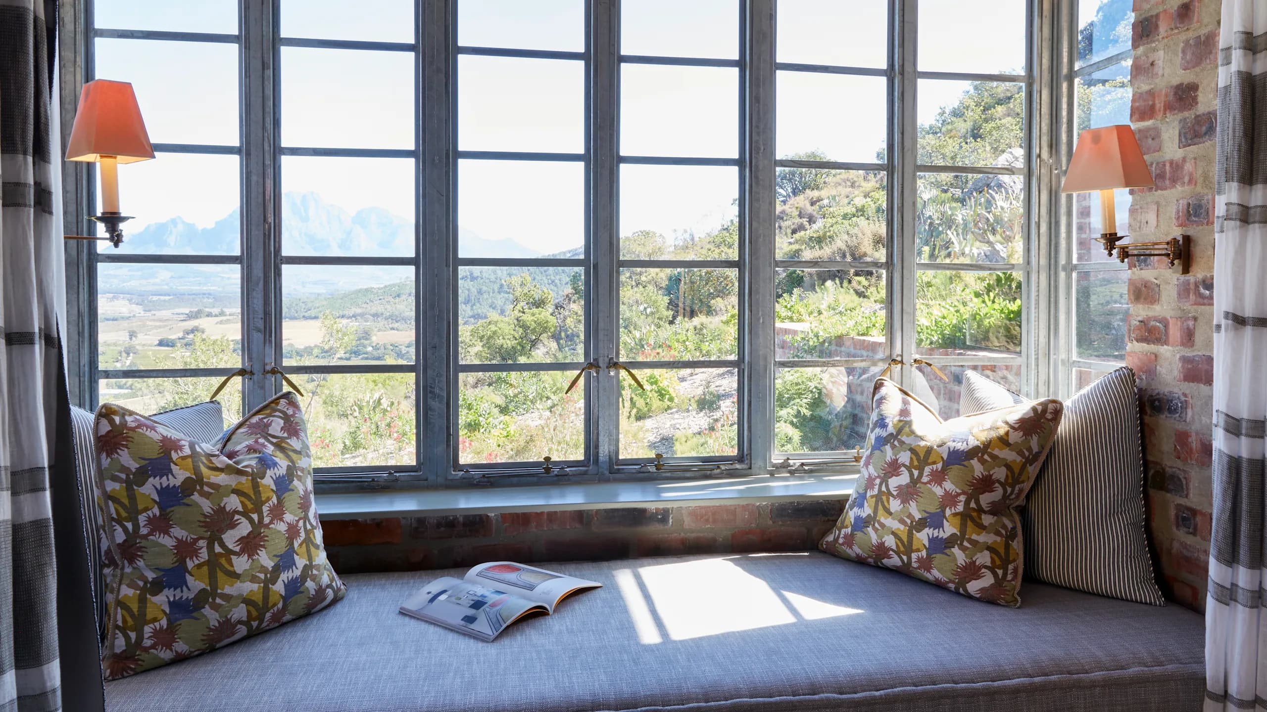Valley Suite - Image 6
