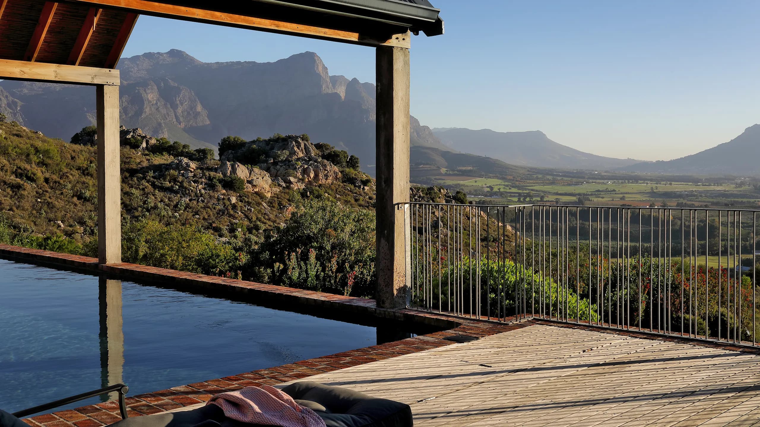 Valley Suite - Image 4