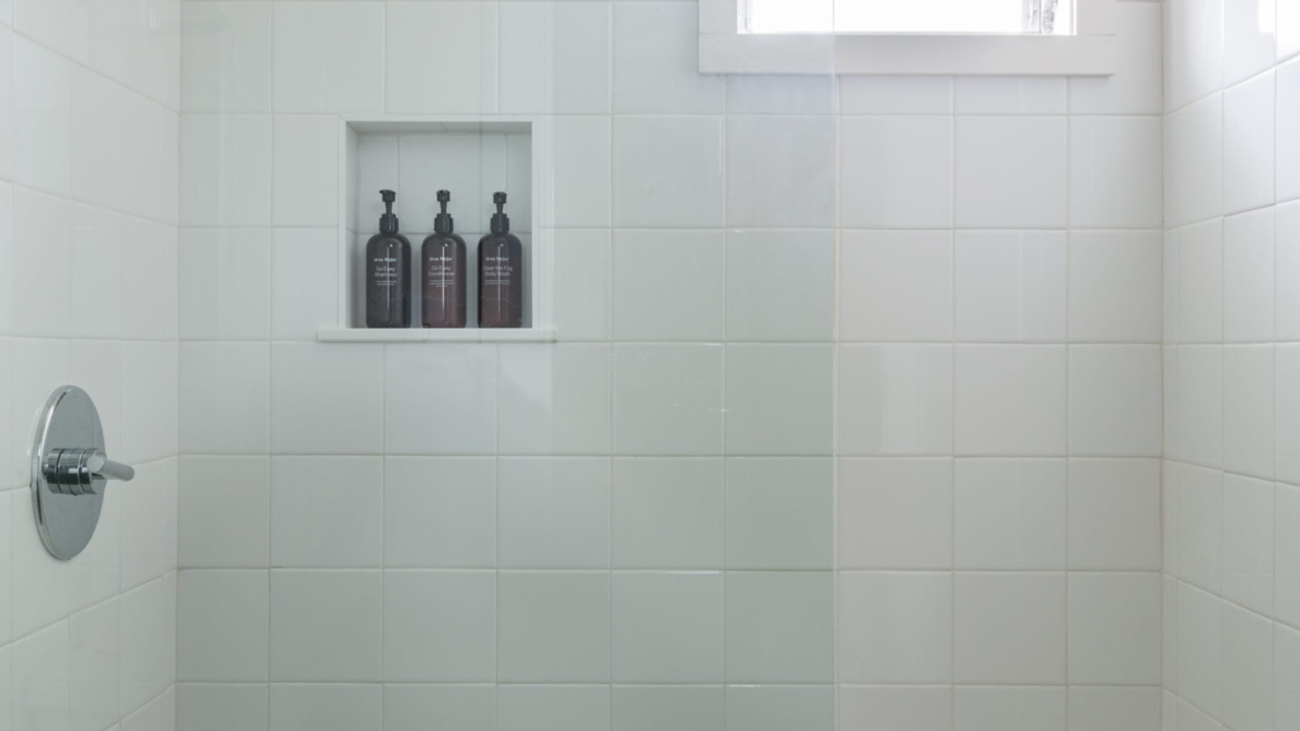 Bluebird Ocean Point Inn - Image 5