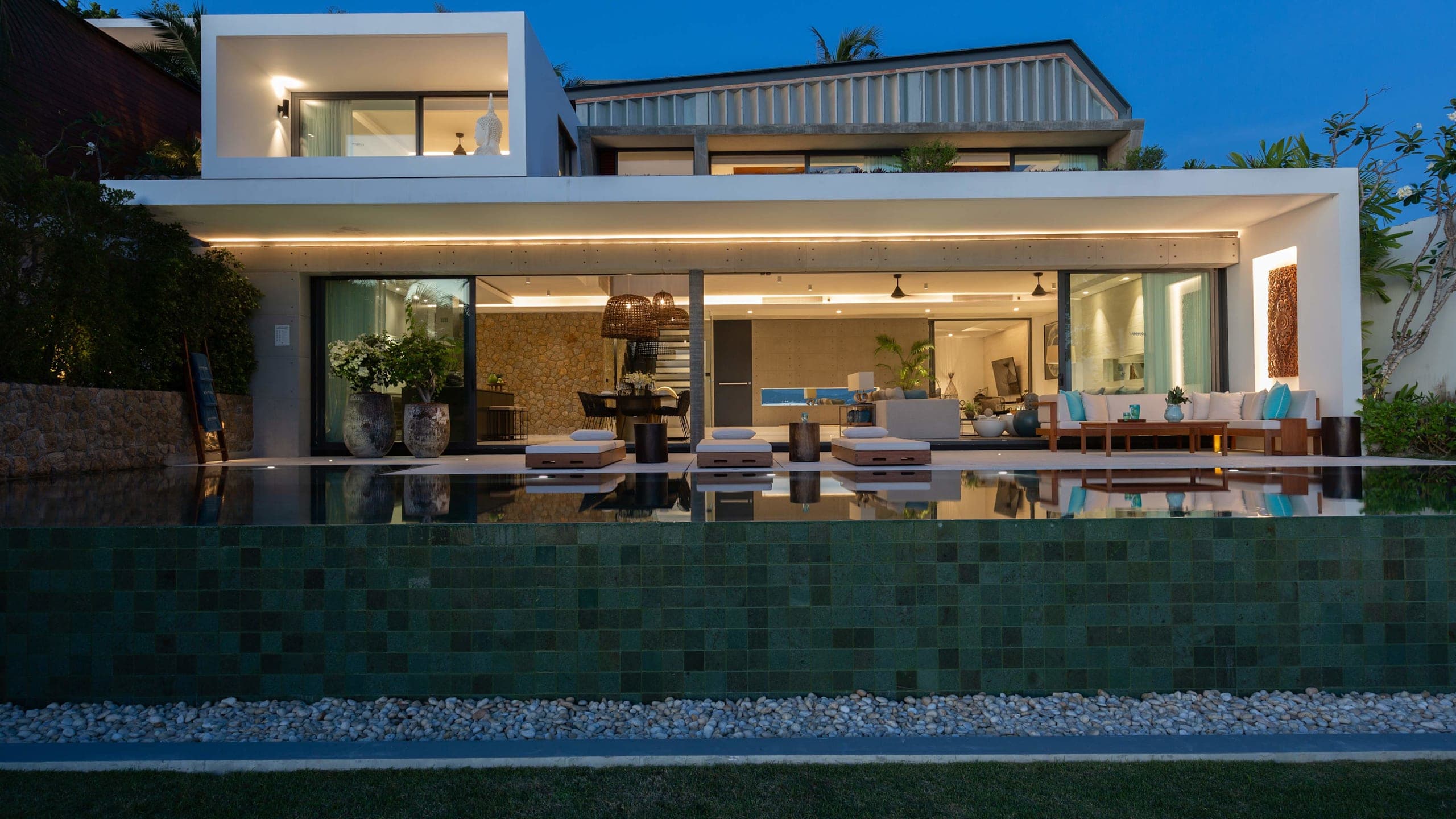 Three-bedroom Beachfront - Villa Syrah - Image 13
